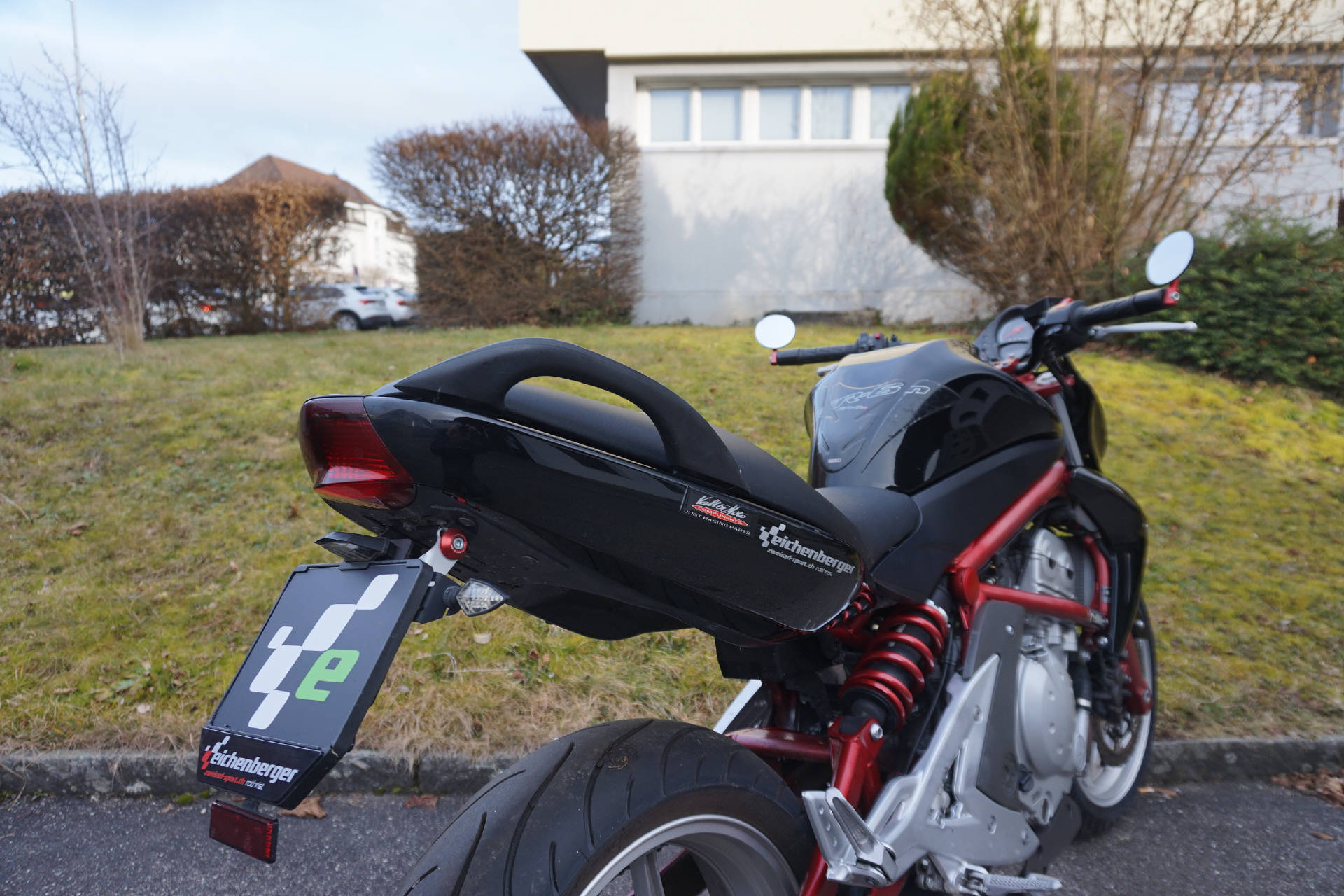 KAWASAKI ER-6n ABS ABS mit GPR Auspuff-image-5