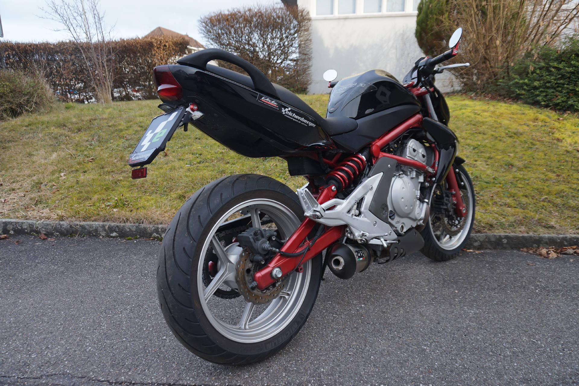 KAWASAKI ER-6n ABS ABS mit GPR Auspuff-image-3