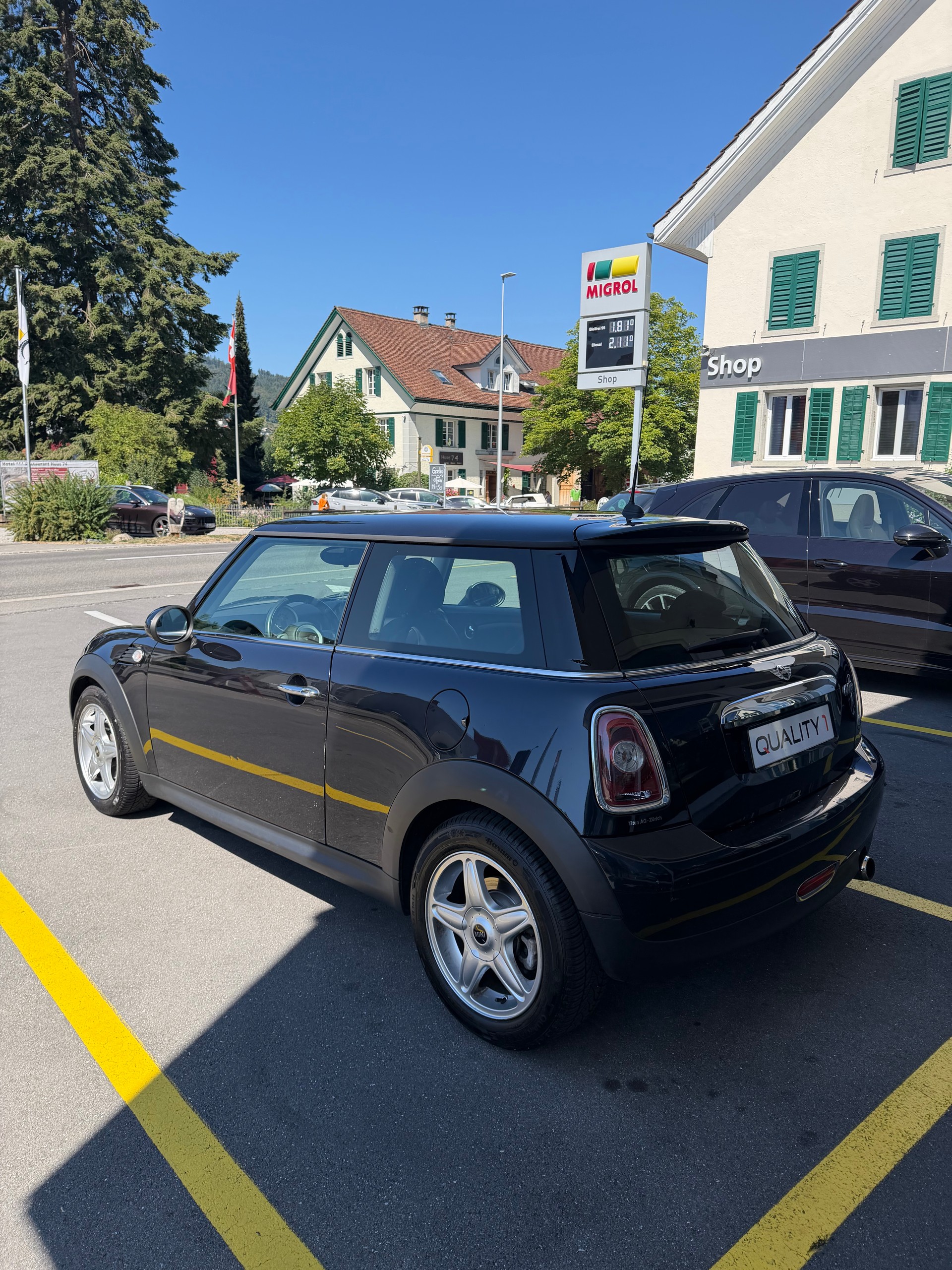 MINI Cooper-image-4