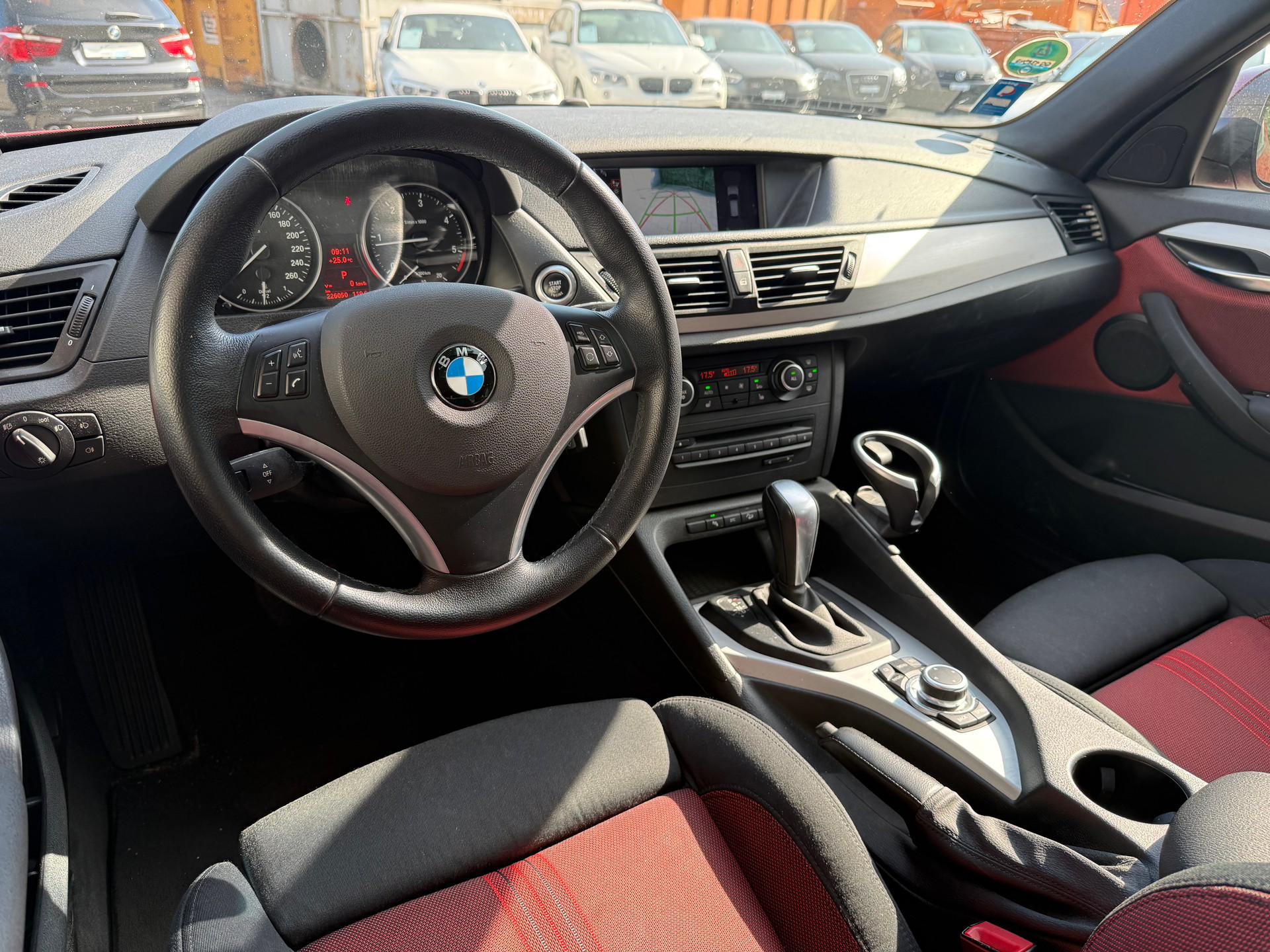 BMW X1 xDrive 20d Steptronic-image-12