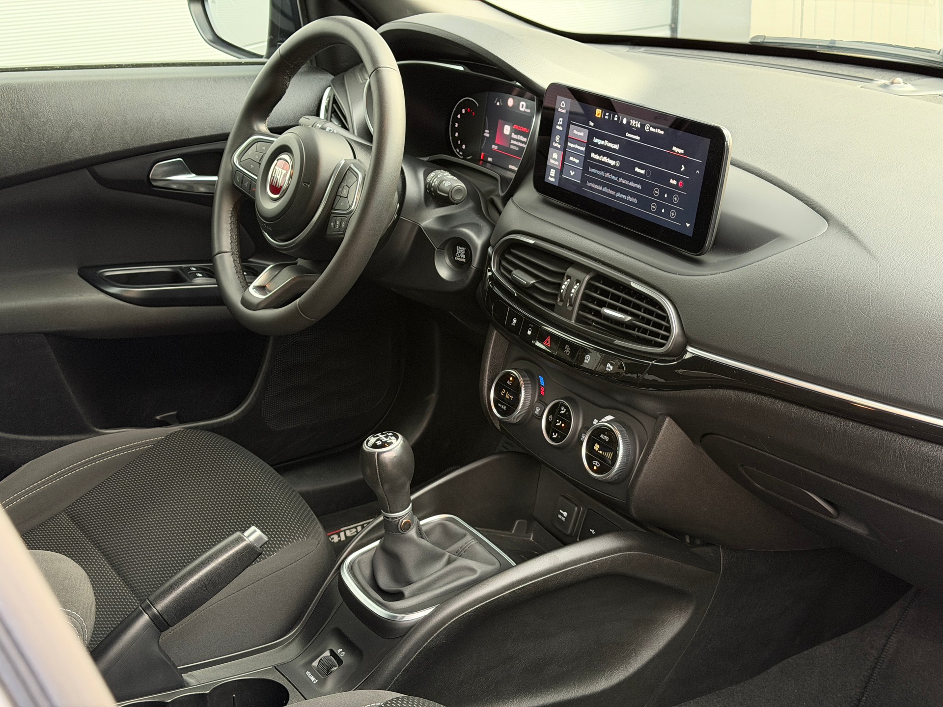FIAT Tipo 1.0 T3 Tipo-image-9