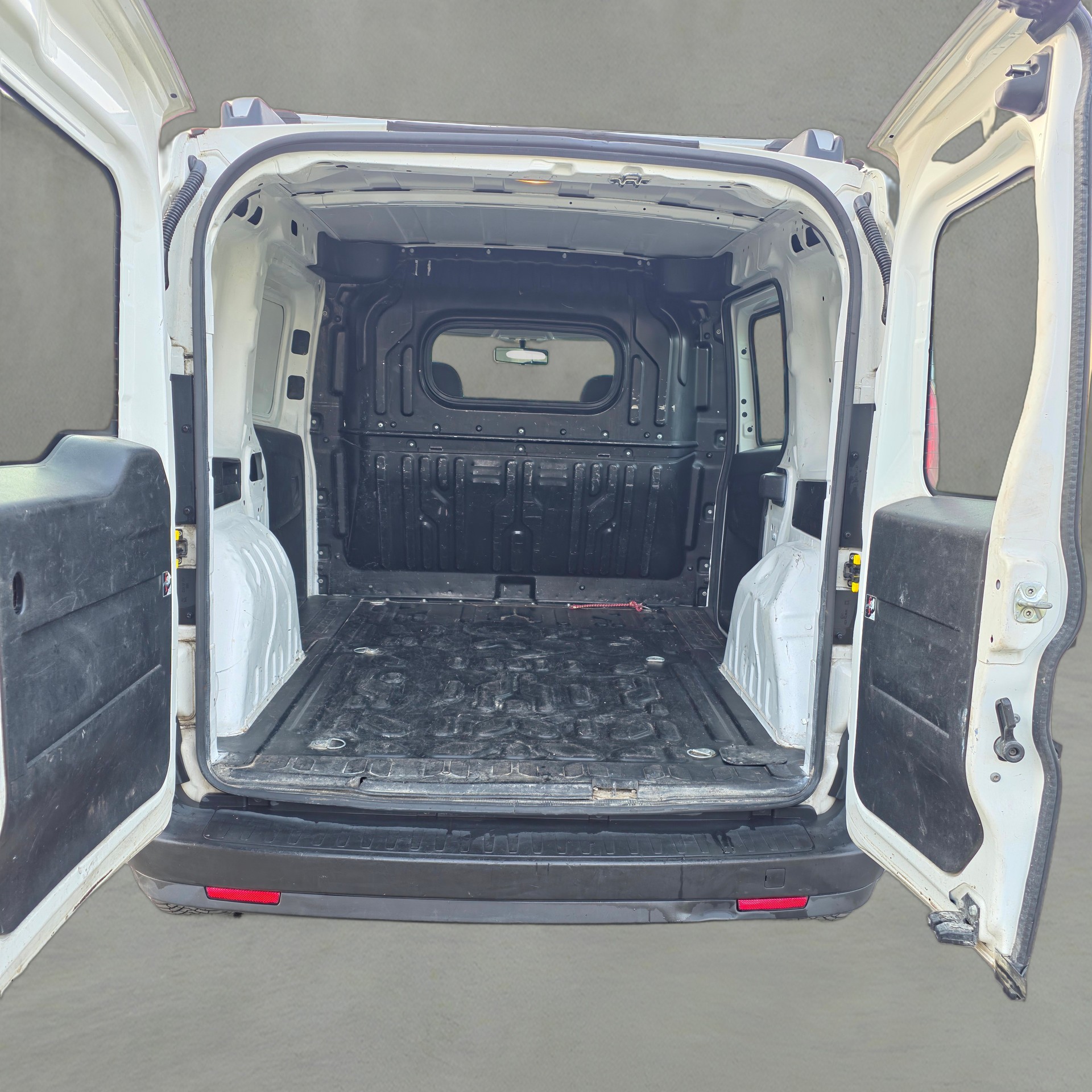 OPEL Combo 1.6 CDTI 2.2 L1H1-image-9