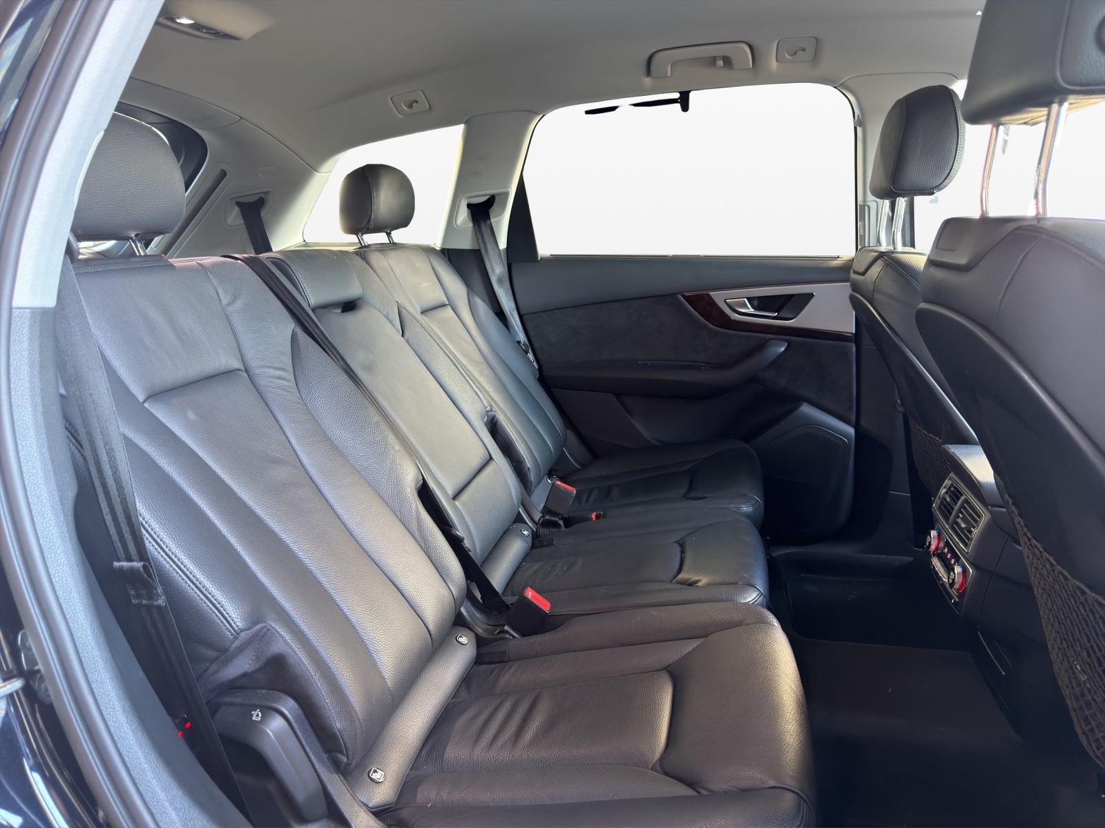 AUDI Q7 3.0 TDI quattro tiptronic-image-18