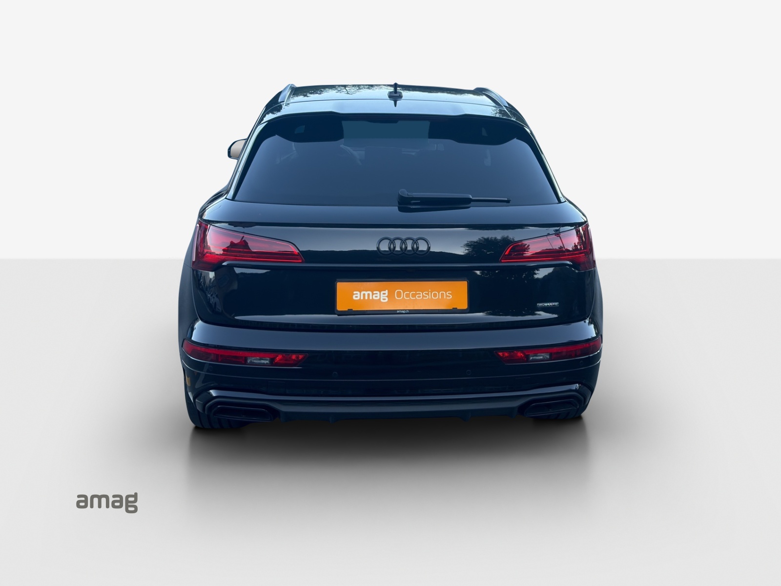 AUDI Q5 40 TFSI S line quattro S-tronic-showroom-element-3