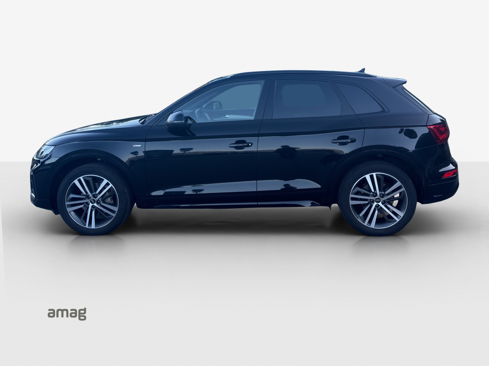 AUDI Q5 40 TFSI S line quattro S-tronic-showroom-element-1