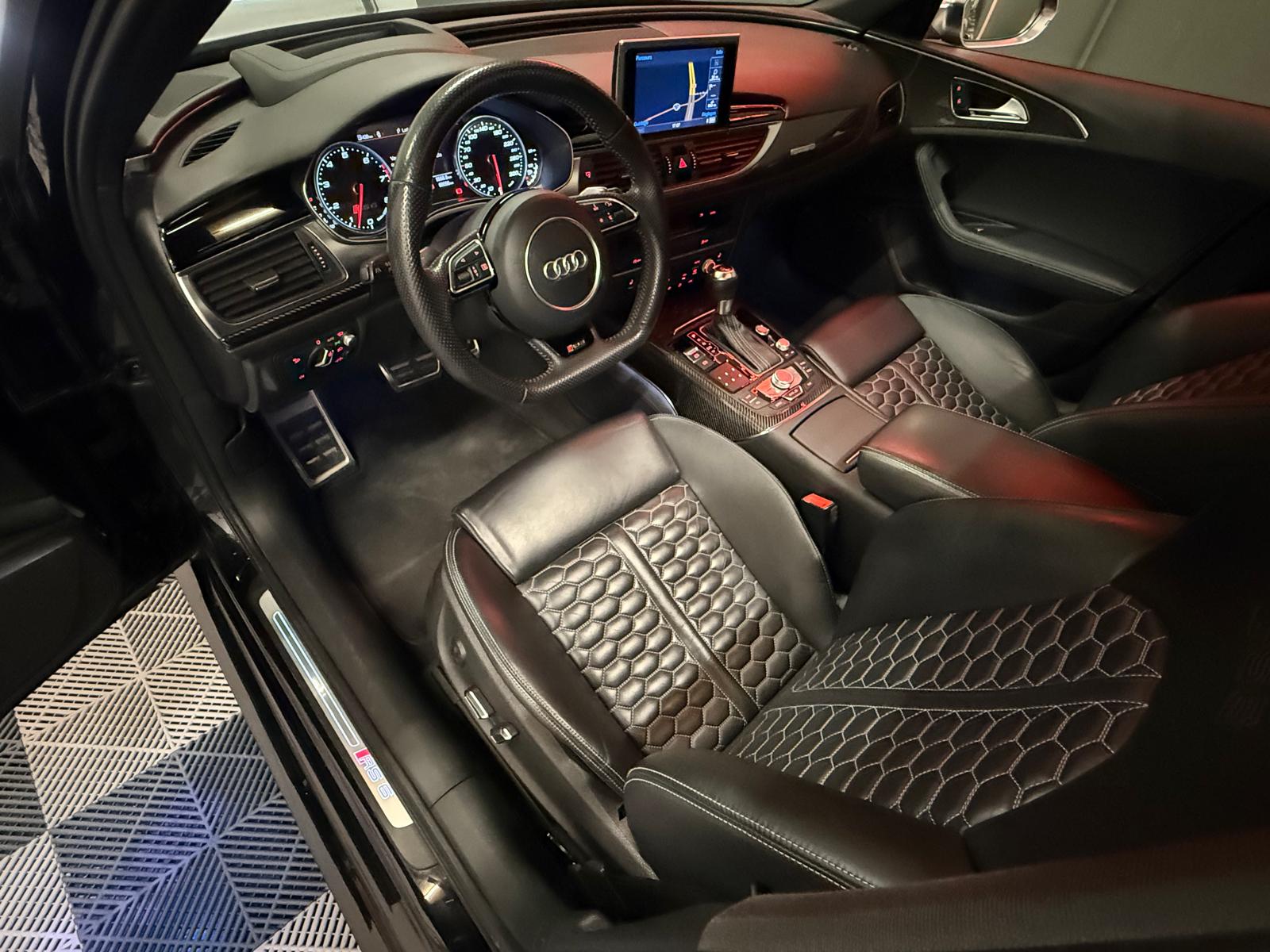 AUDI RS6 Avant 4.0 TFSI V8 quattro Tiptronic-showroom-element-1
