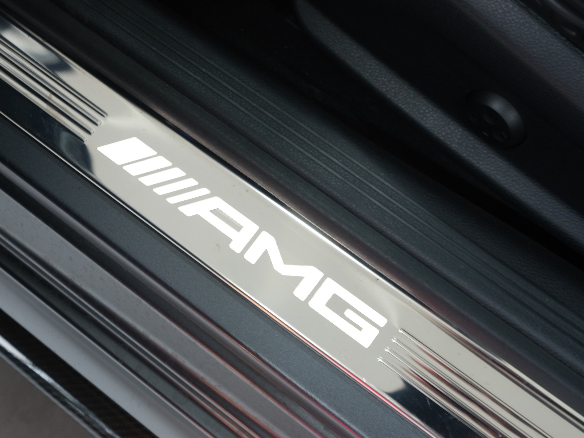 MERCEDES-BENZ C 63 S AMG Edition 1 Speedshift *Akrapovic* *Burmester* *Panorama*-image-22