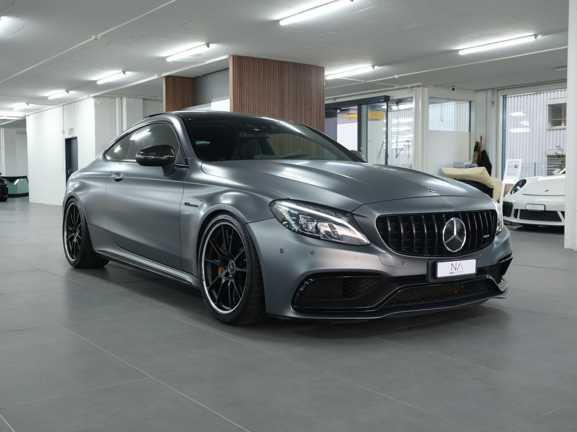 MERCEDES-BENZ C 63 S AMG Edition 1 Speedshift *Akrapovic* *Burmester* *Panorama*-showroom-element-1