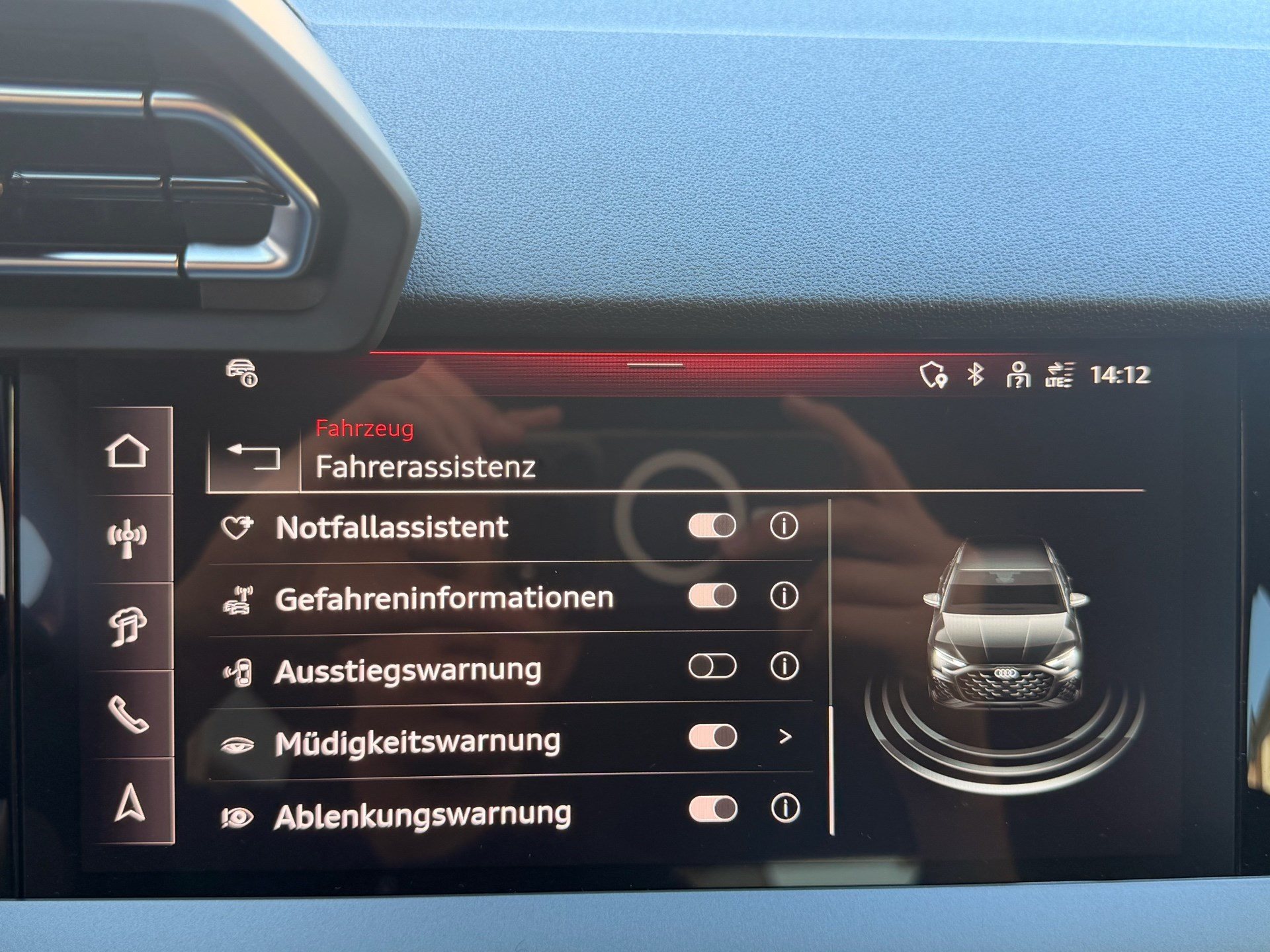 AUDI A3 SPORTBACK TFSI e 204 PS ADVANCED *** 5 JAHRE AUDI WERKSGARANTIE & VIELES MEHR ***-image-16