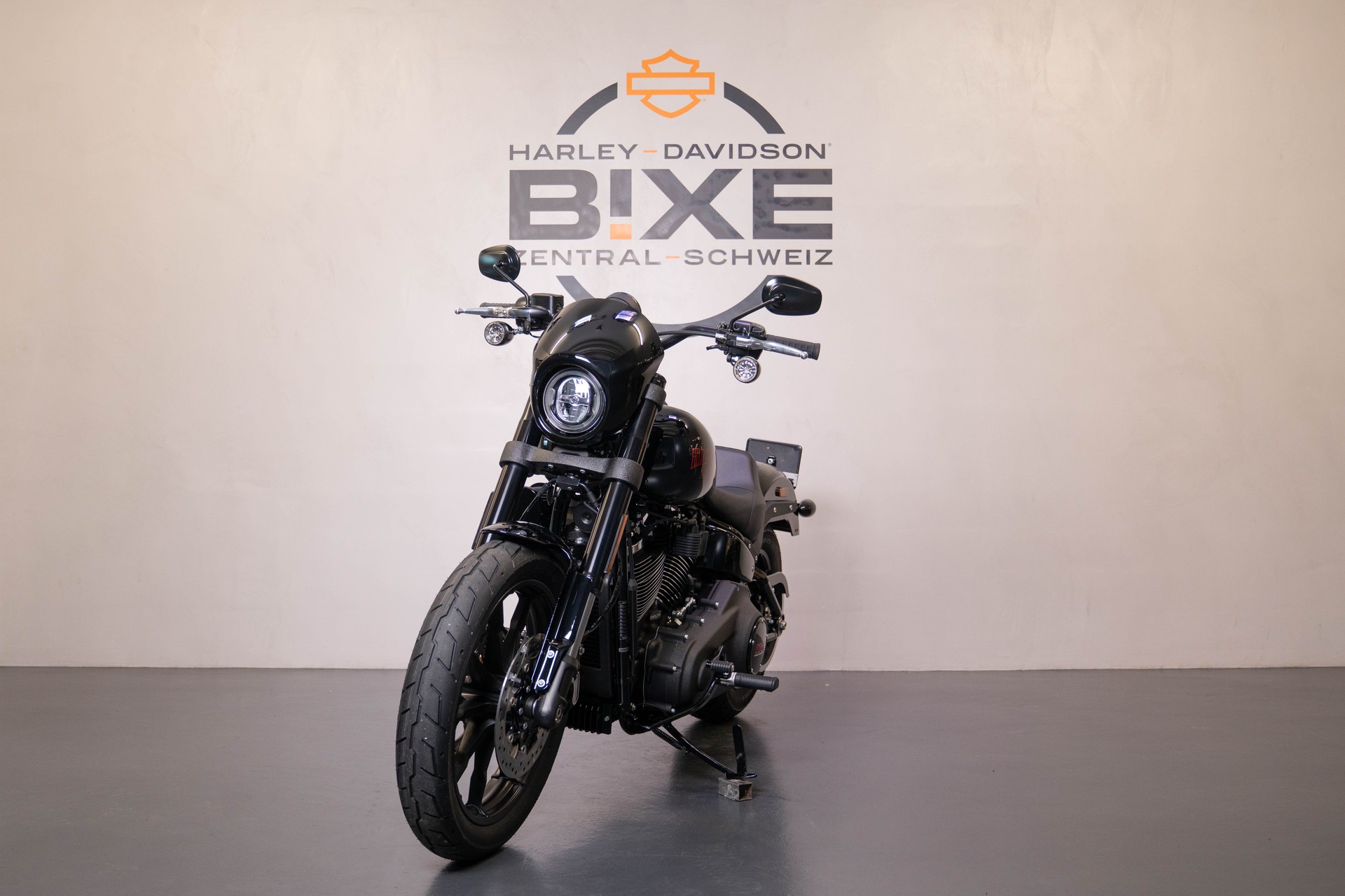 HARLEY-DAVIDSON FXLRS Low Rider S 117ci-showroom-element-2