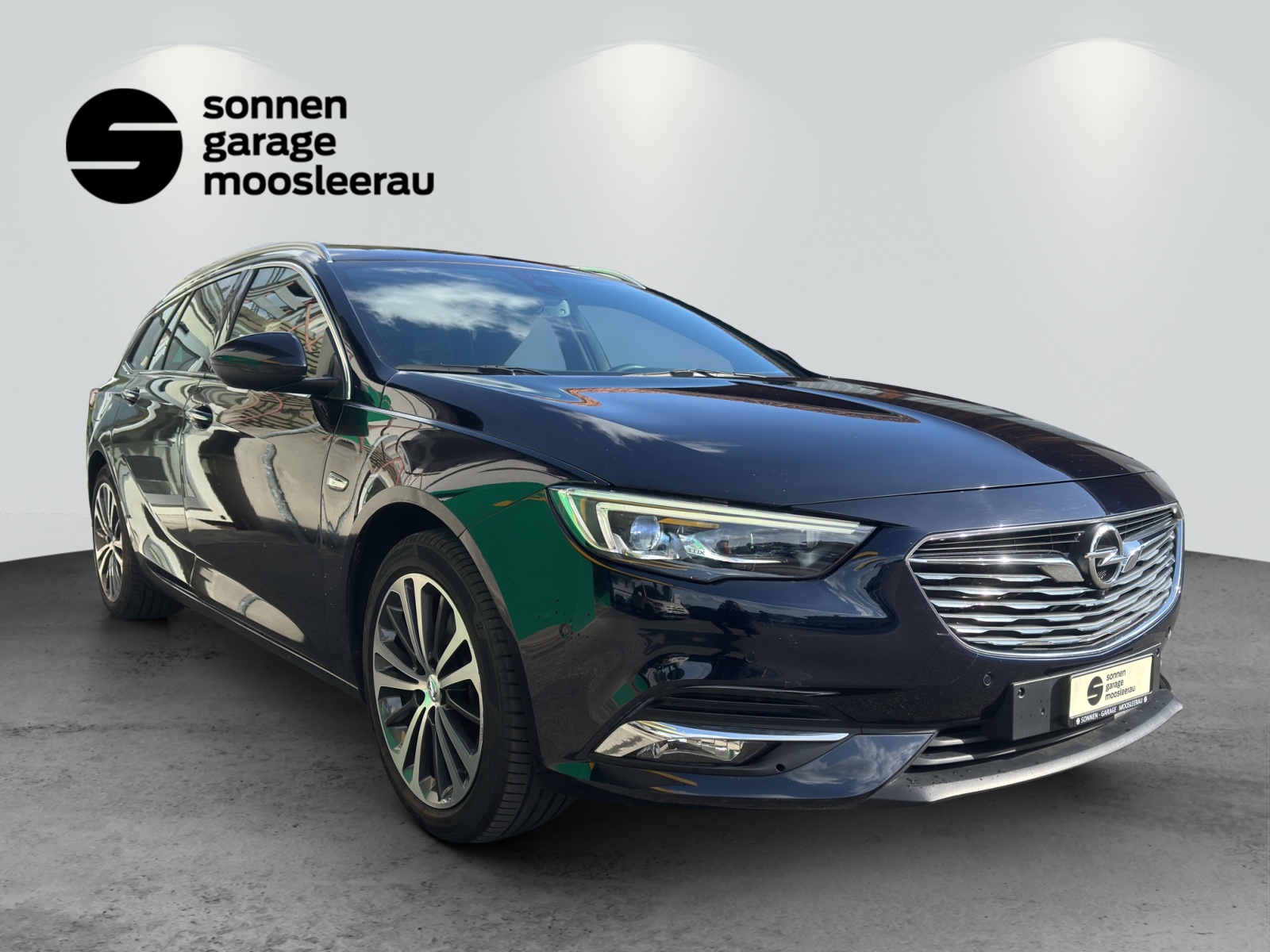 OPEL Insignia 1.6 T Sports Tourer Excellence Automatic-showroom-element-1