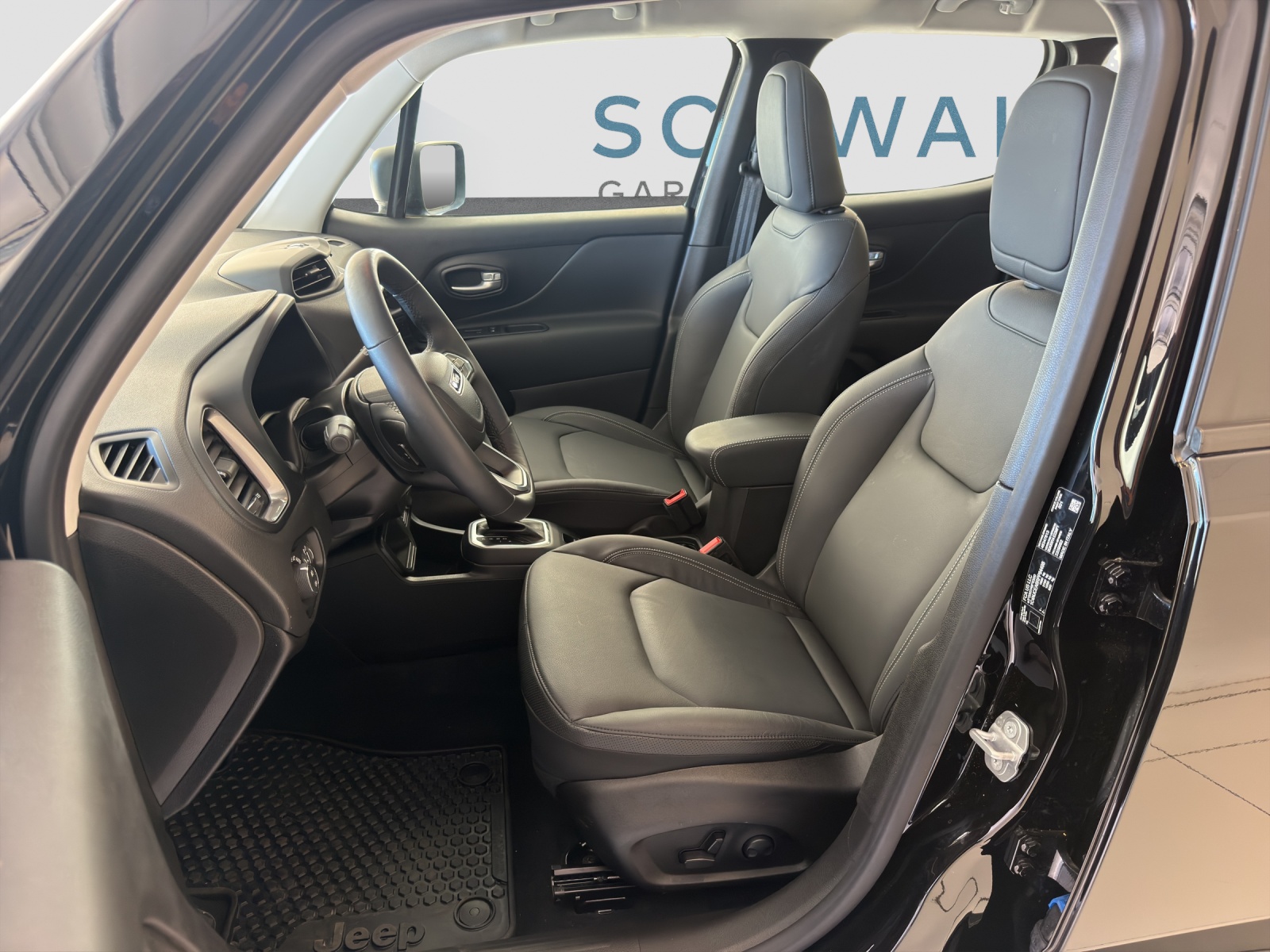 JEEP RENEGADE 1.5 Turbo Summit-image-8