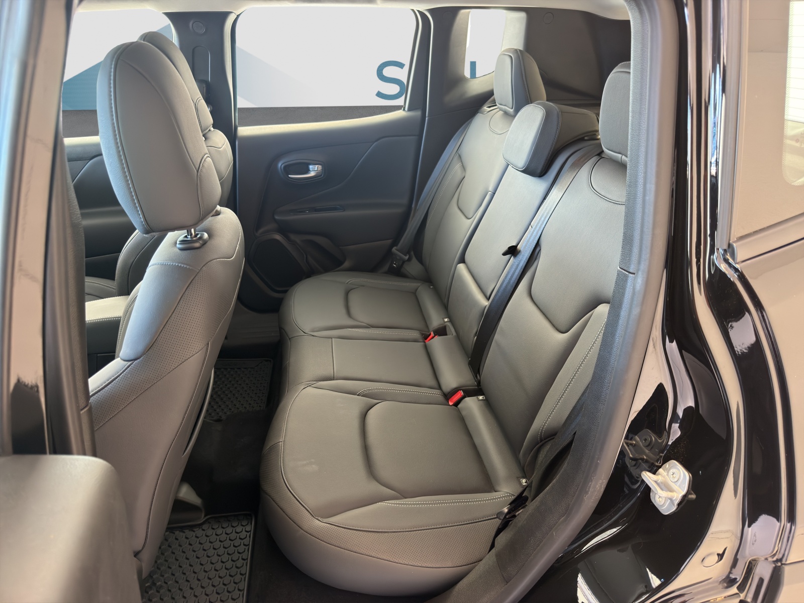 JEEP RENEGADE 1.5 Turbo Summit-image-7