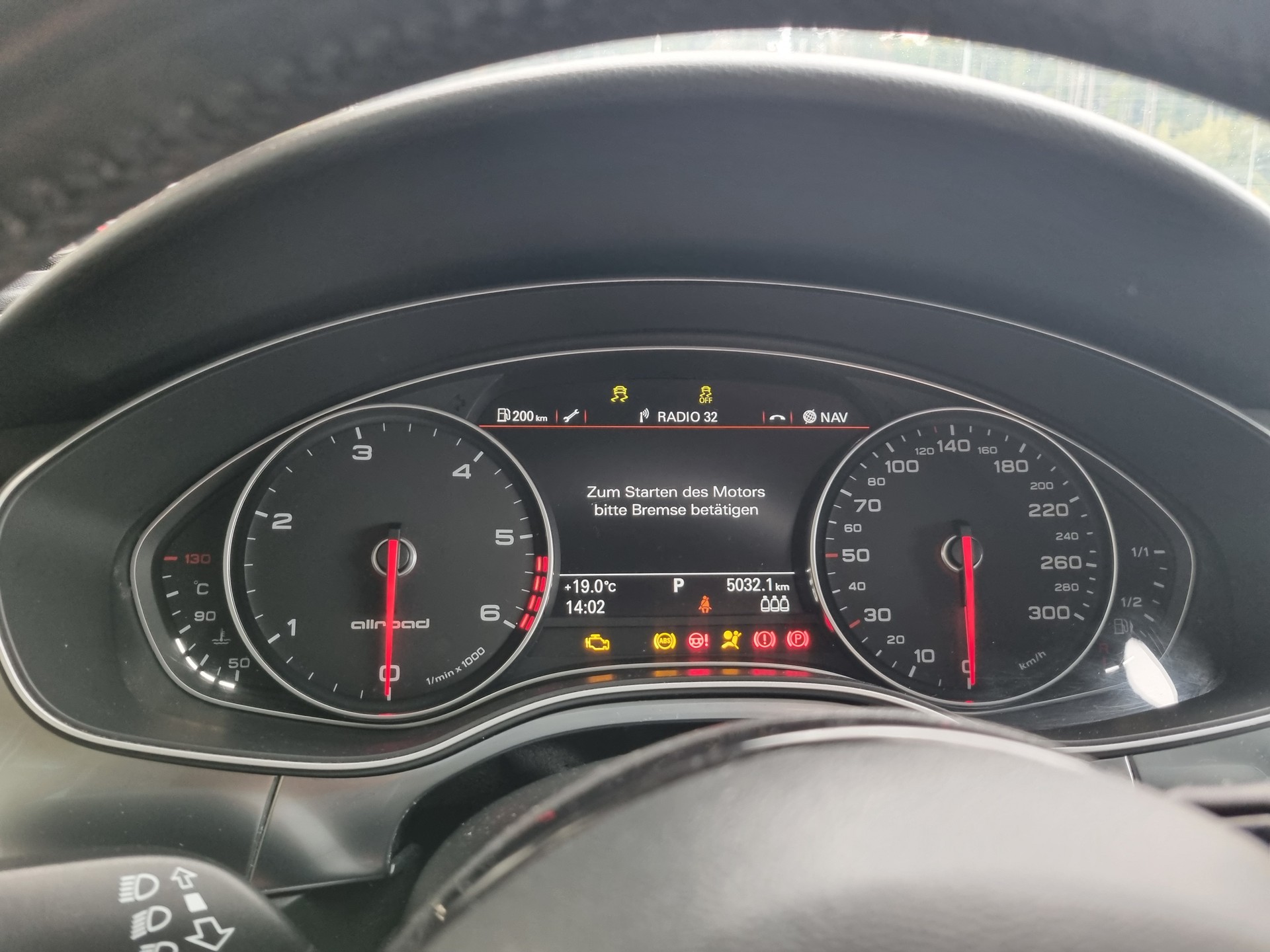 AUDI A6 allroad 3.0 BiTDI V6 quattro tiptronic-image-17