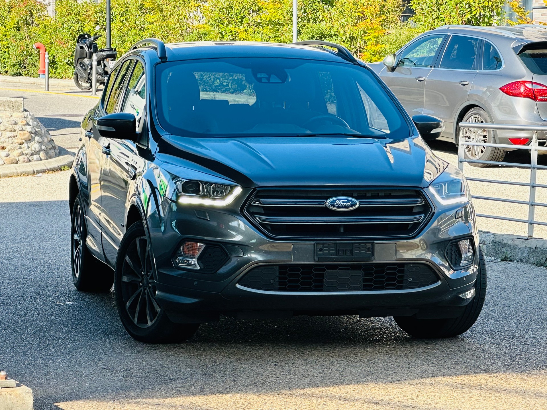 FORD Kuga 2.0 TDCi ST Line High 4WD PowerShift-showroom-element-2