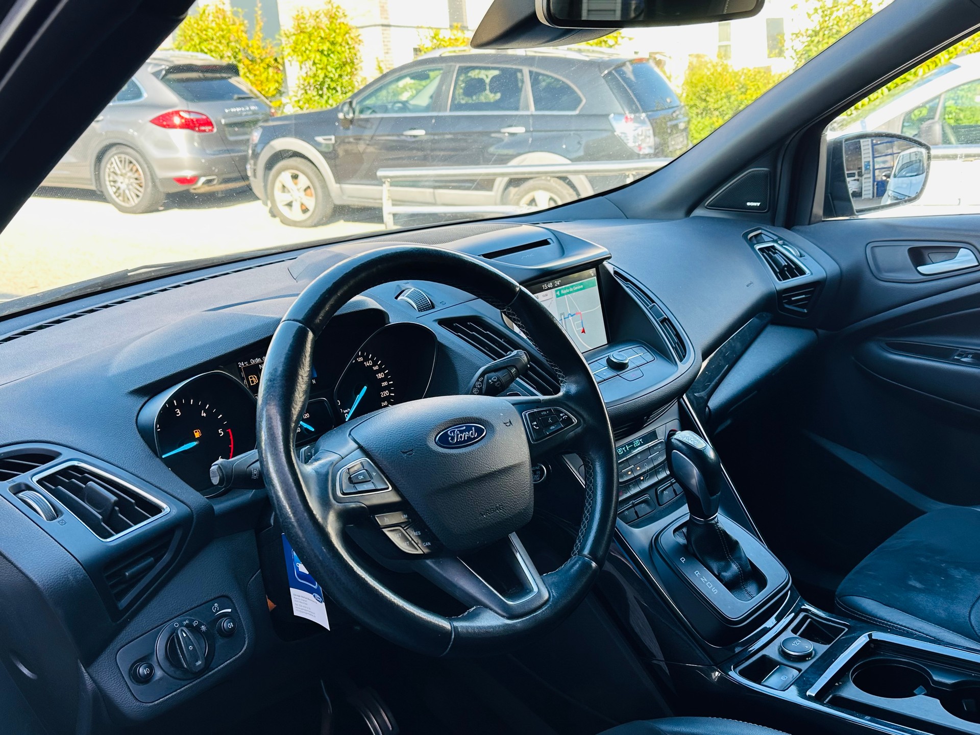 FORD Kuga 2.0 TDCi ST Line High 4WD PowerShift-image-11