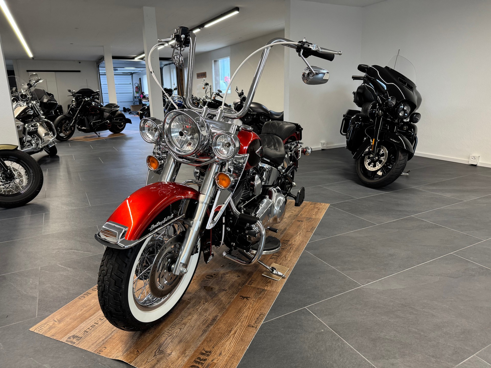 HARLEY-DAVIDSON FLSTC Softail Heritage Classic ABS (35kW Possible)-image-4