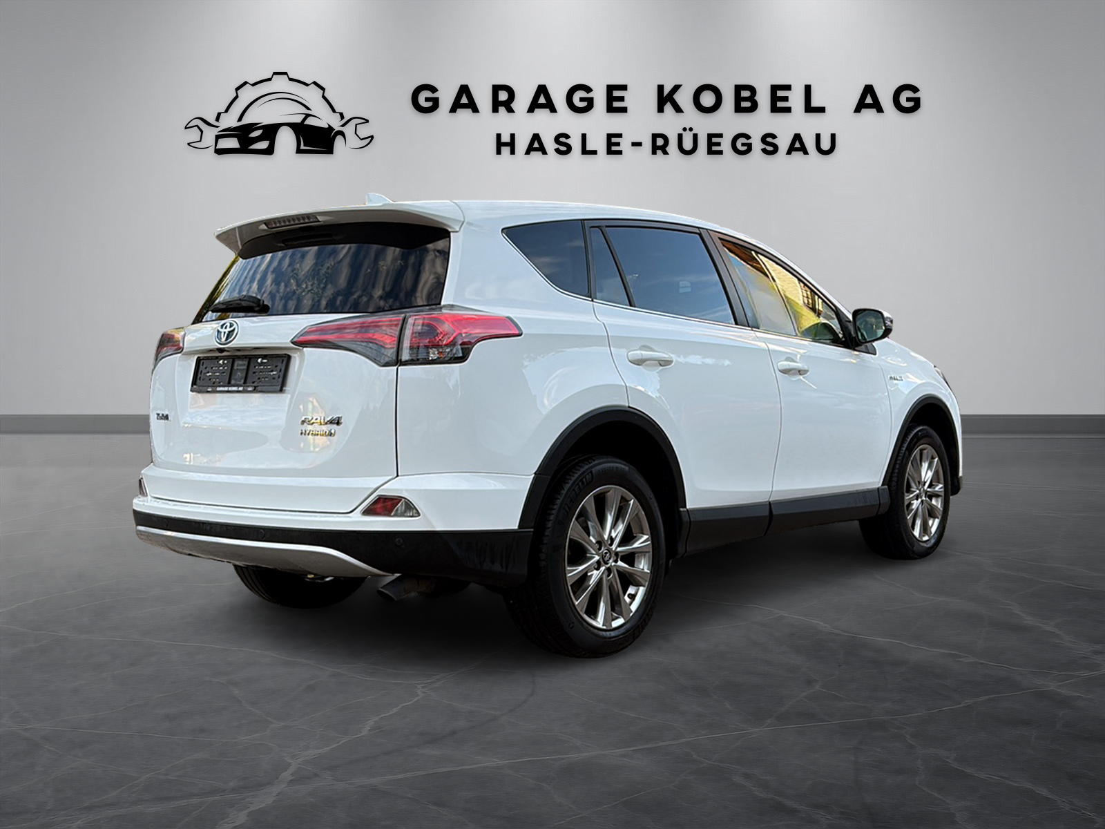 TOYOTA RAV-4 2.5 HSD Trend e-CVT-showroom-element-2