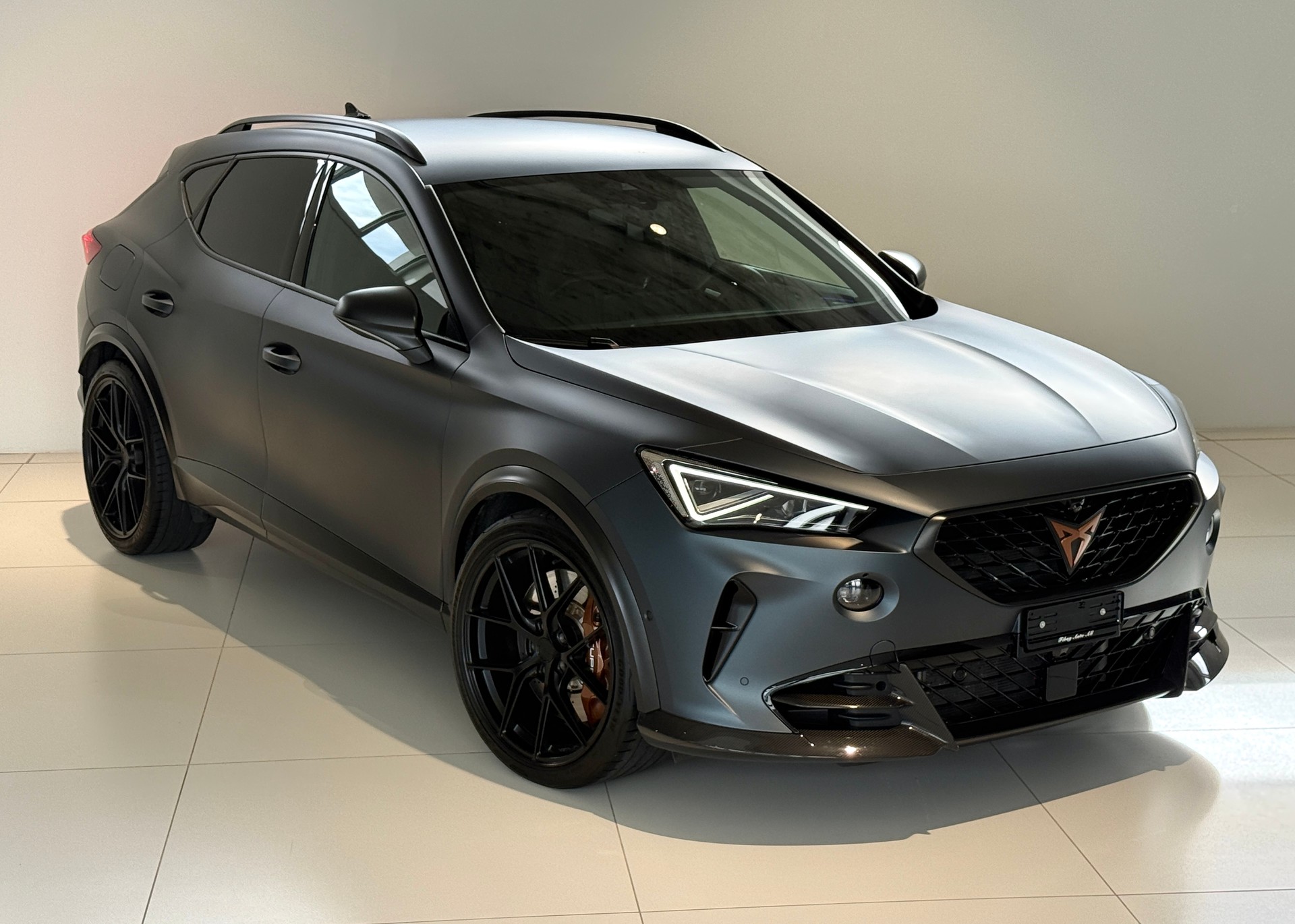 CUPRA Formentor 2.5TSI VZ5 4Drive DSG / 5-Zylinder / CH-Fahrzeug / Matt-Lackierung / Schalensitze / H&R-Federn / 20Zoll JP-Racing