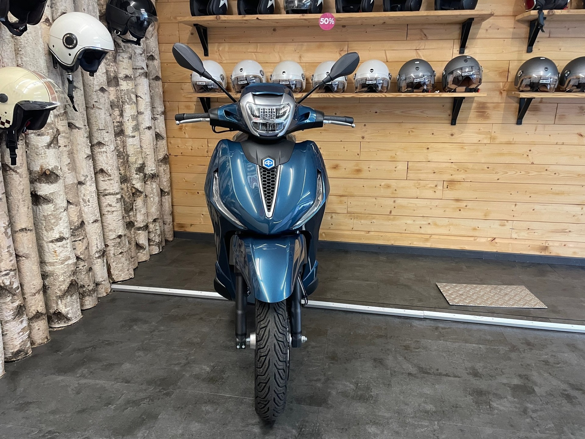 PIAGGIO Beverly 300-image-2