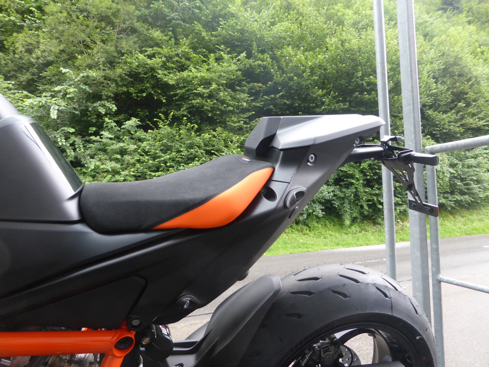 KTM 1390 Super Duke R-image-6