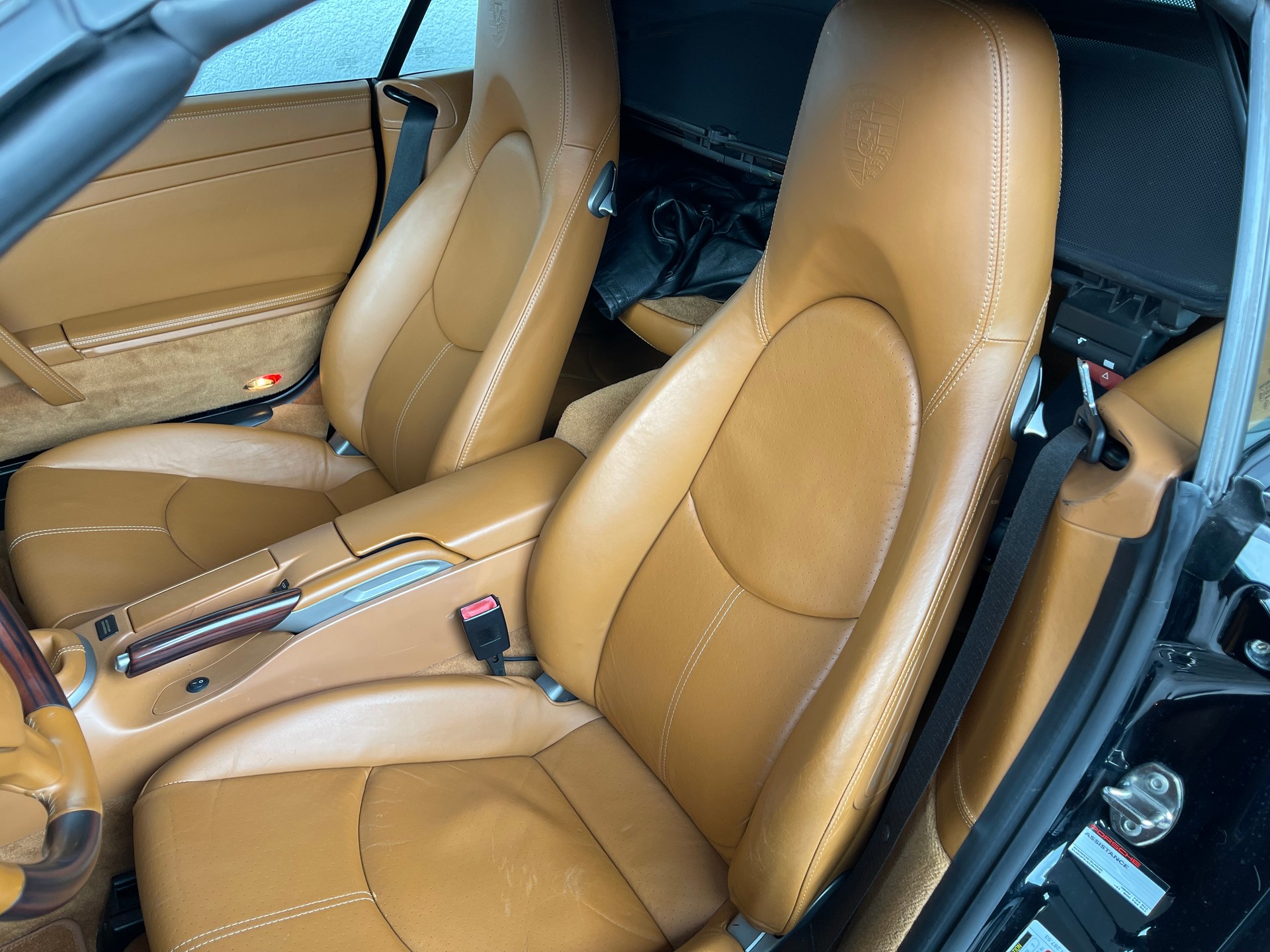 PORSCHE 911 Cabrio Carrera-image-12