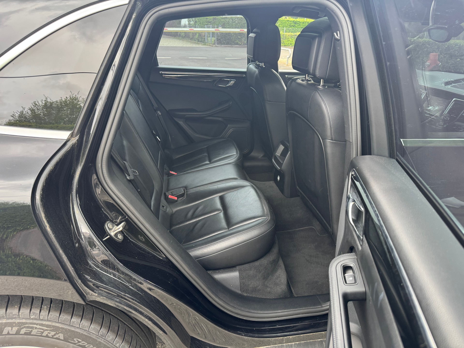 PORSCHE Macan S Diesel PDK-image-8