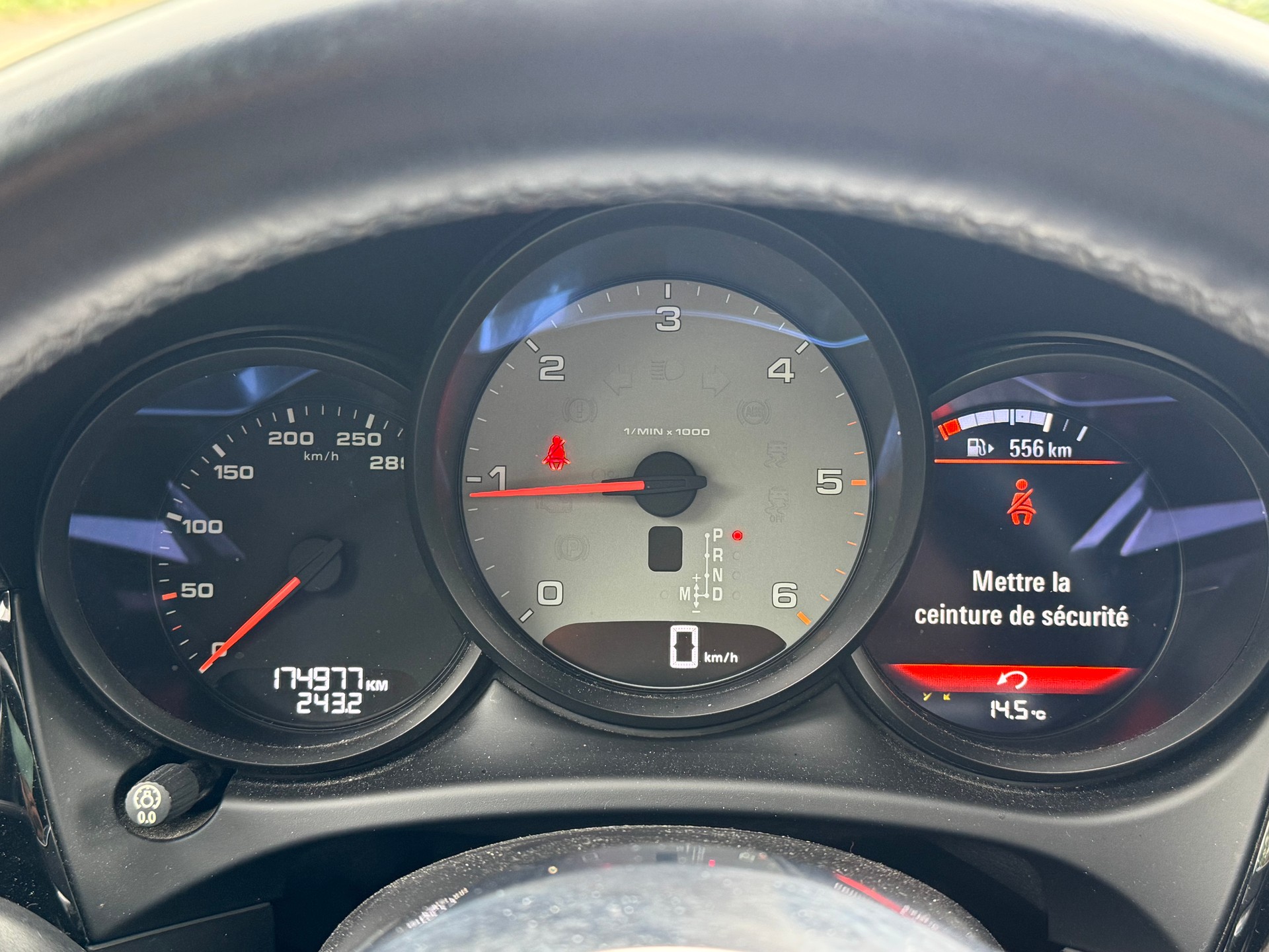 PORSCHE Macan S Diesel PDK-image-12