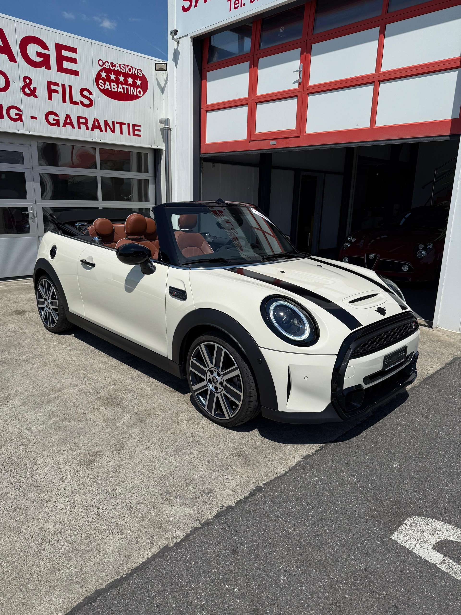 MINI Cooper S Cabriolet DKG-image-2