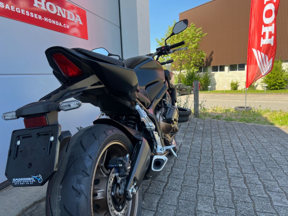 HONDA CB 650 R E-Clutch  (35kW)-image-2