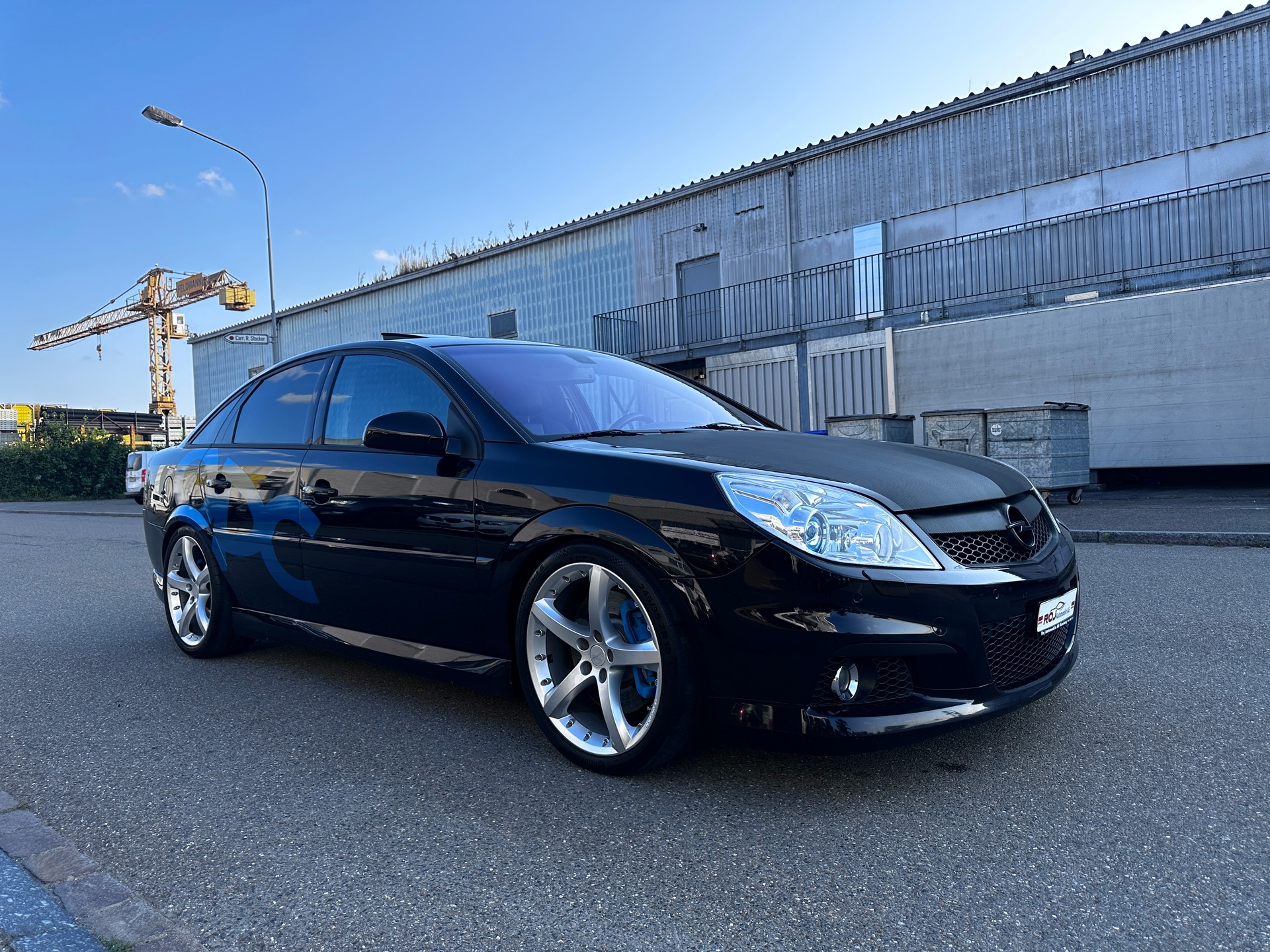 OPEL Vectra 2.8 Turbo V6 OPC-showroom-element-3