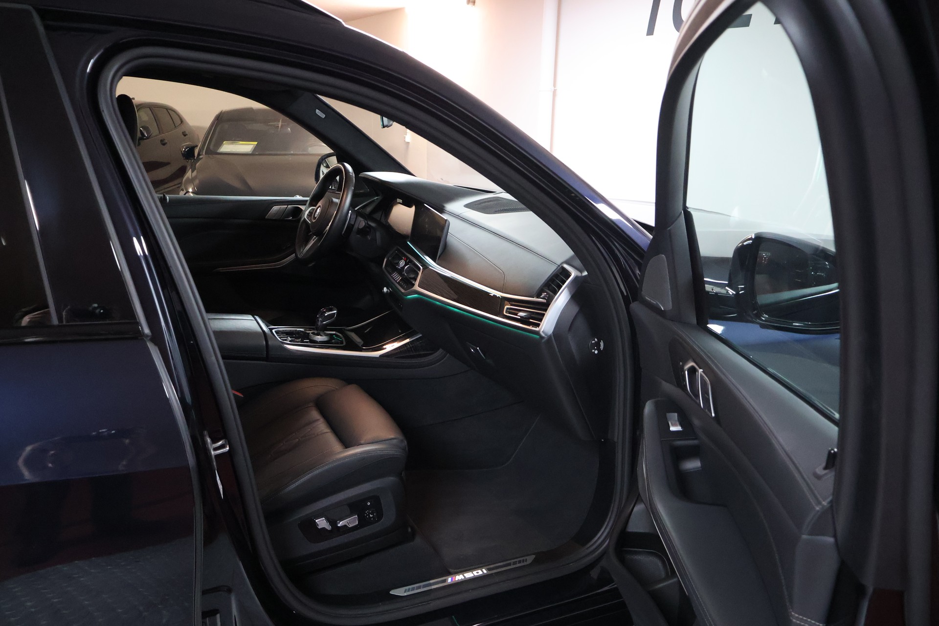 BMW X7 xDrive M50i Steptronic-image-13