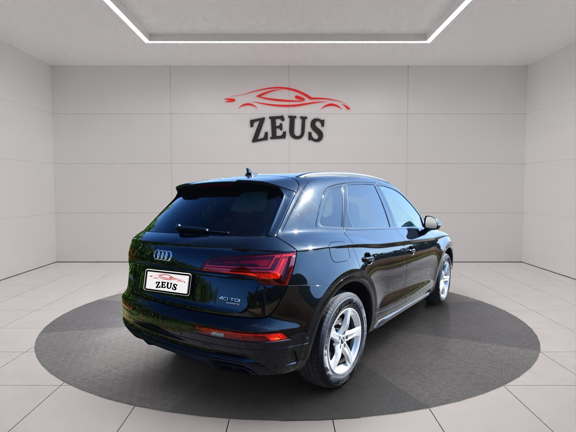 AUDI Q5 40 TDI S-line quattro S-tronic-image-6