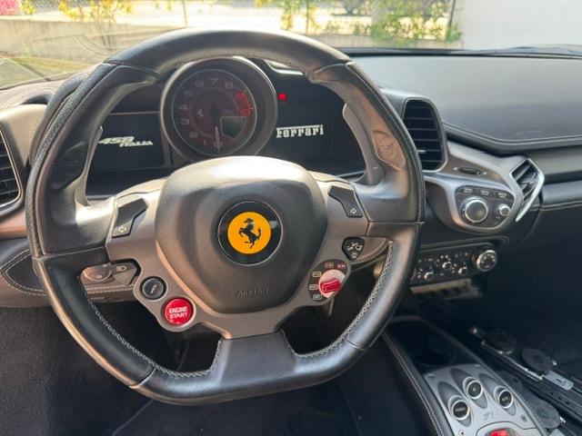 FERRARI 458 Italia 4.5 V8-image-9