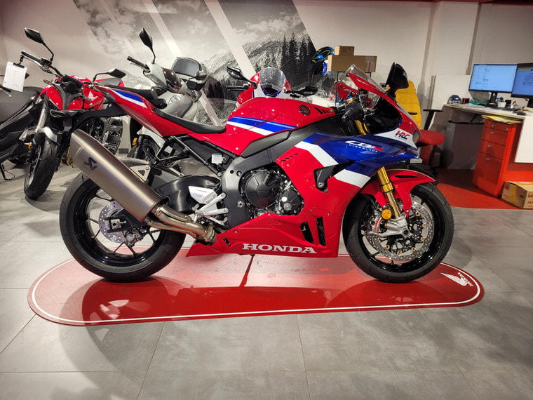 HONDA CBR 1000 RR-R Fireblade SP-image-1
