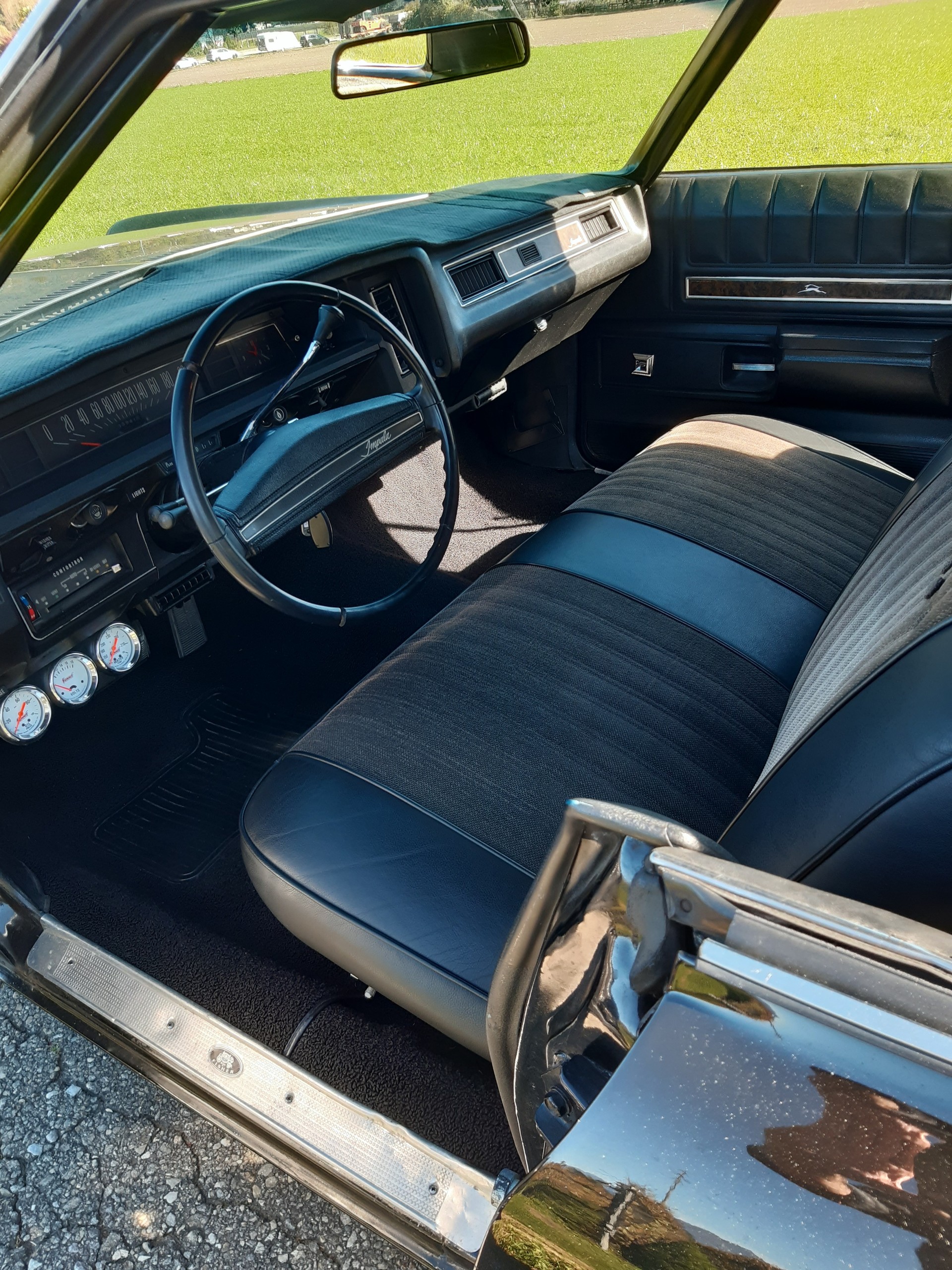 CHEVROLET 350"-image-2