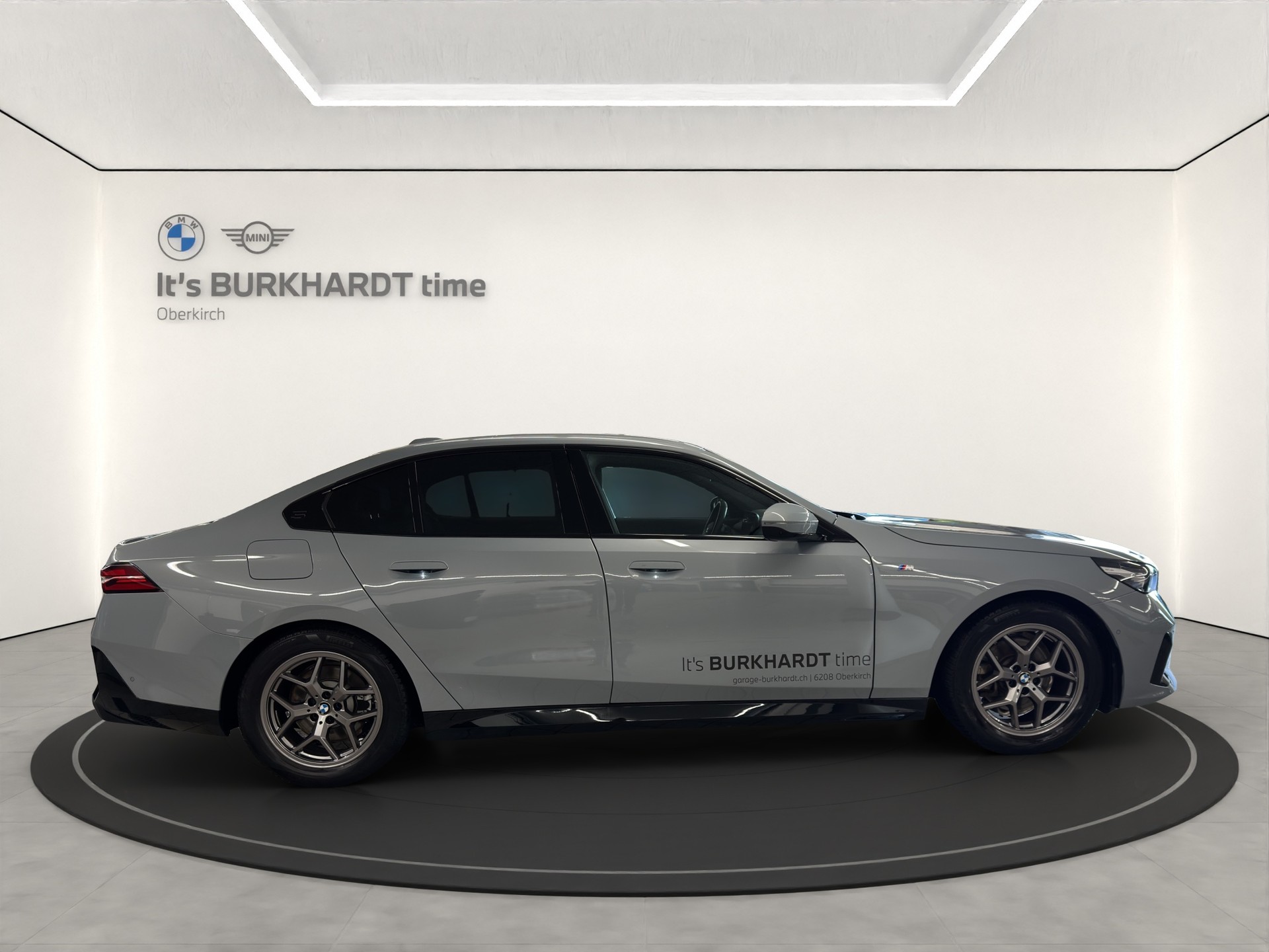 BMW 520d xDrive 48V M Sport-image-5
