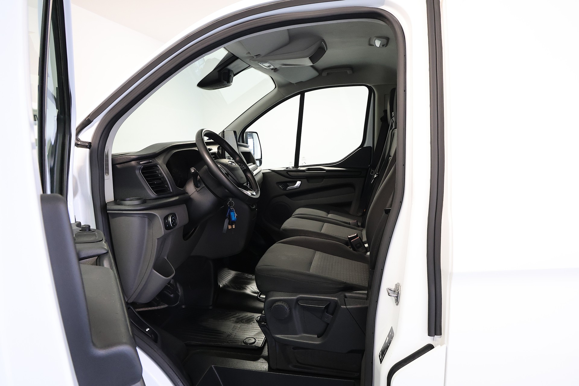 FORD Transit Custom Van 320 L2H1 Trend-image-5