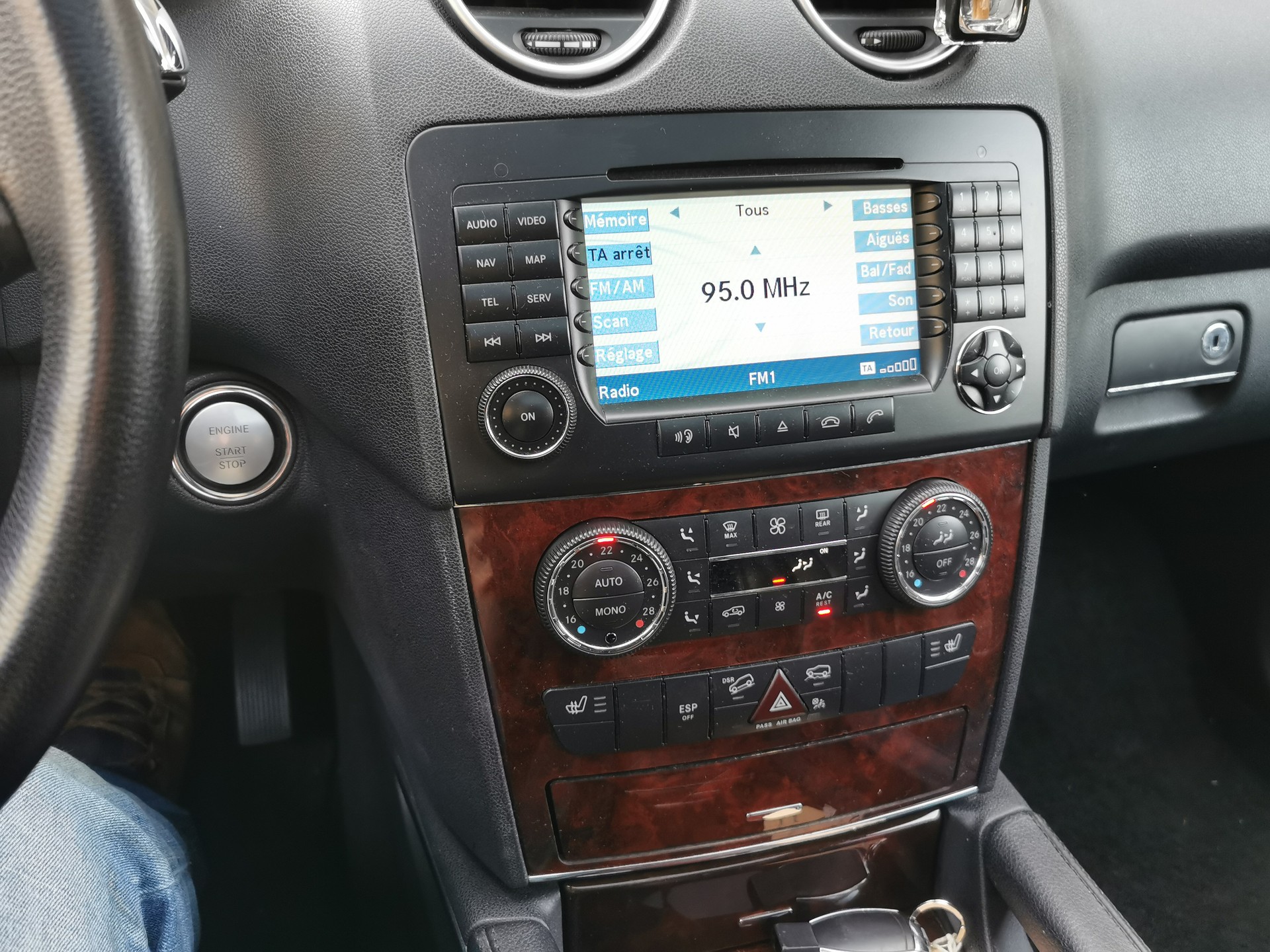 MERCEDES-BENZ ML 500 4Matic 7G-Tronic-image-9