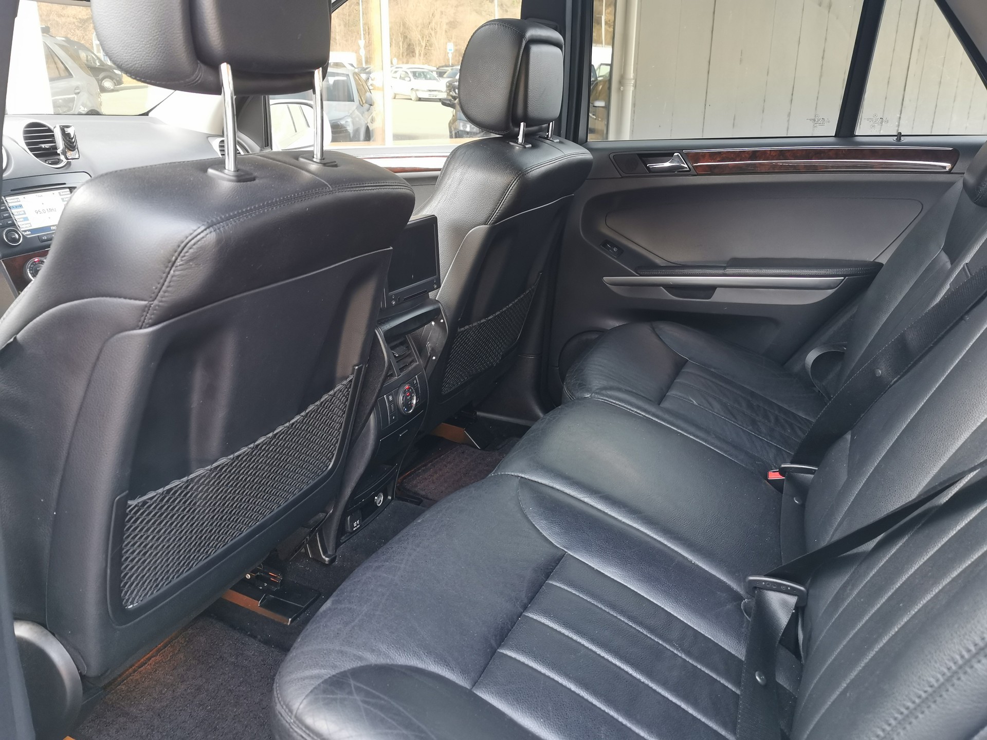 MERCEDES-BENZ ML 500 4Matic 7G-Tronic-image-6