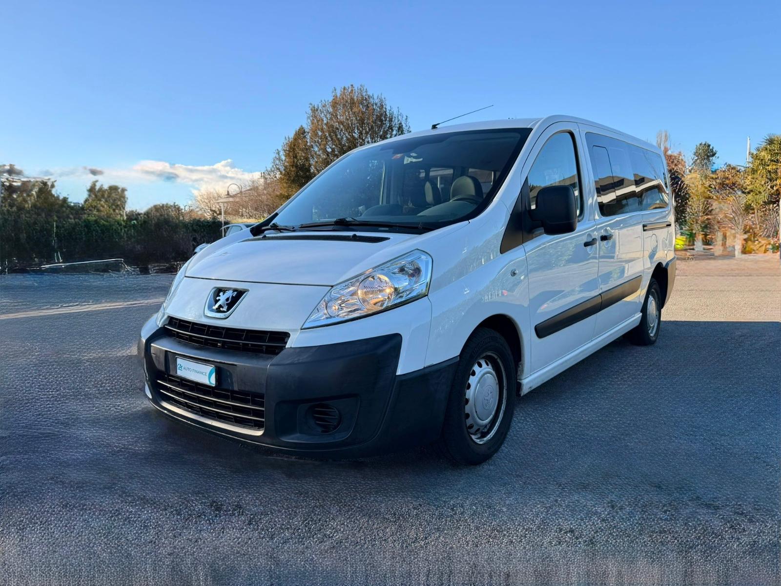 PEUGEOT Expert Tepee 2.0 HDi Confort L2 ** 9 Places **