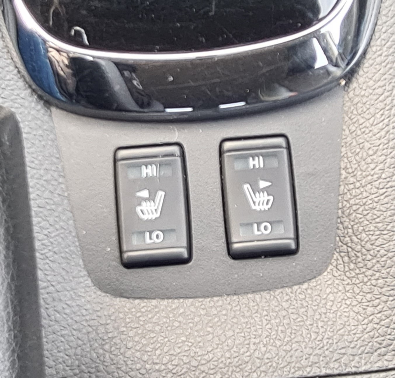 NISSAN Pulsar 1.2 DIG-N-Connecta-image-15
