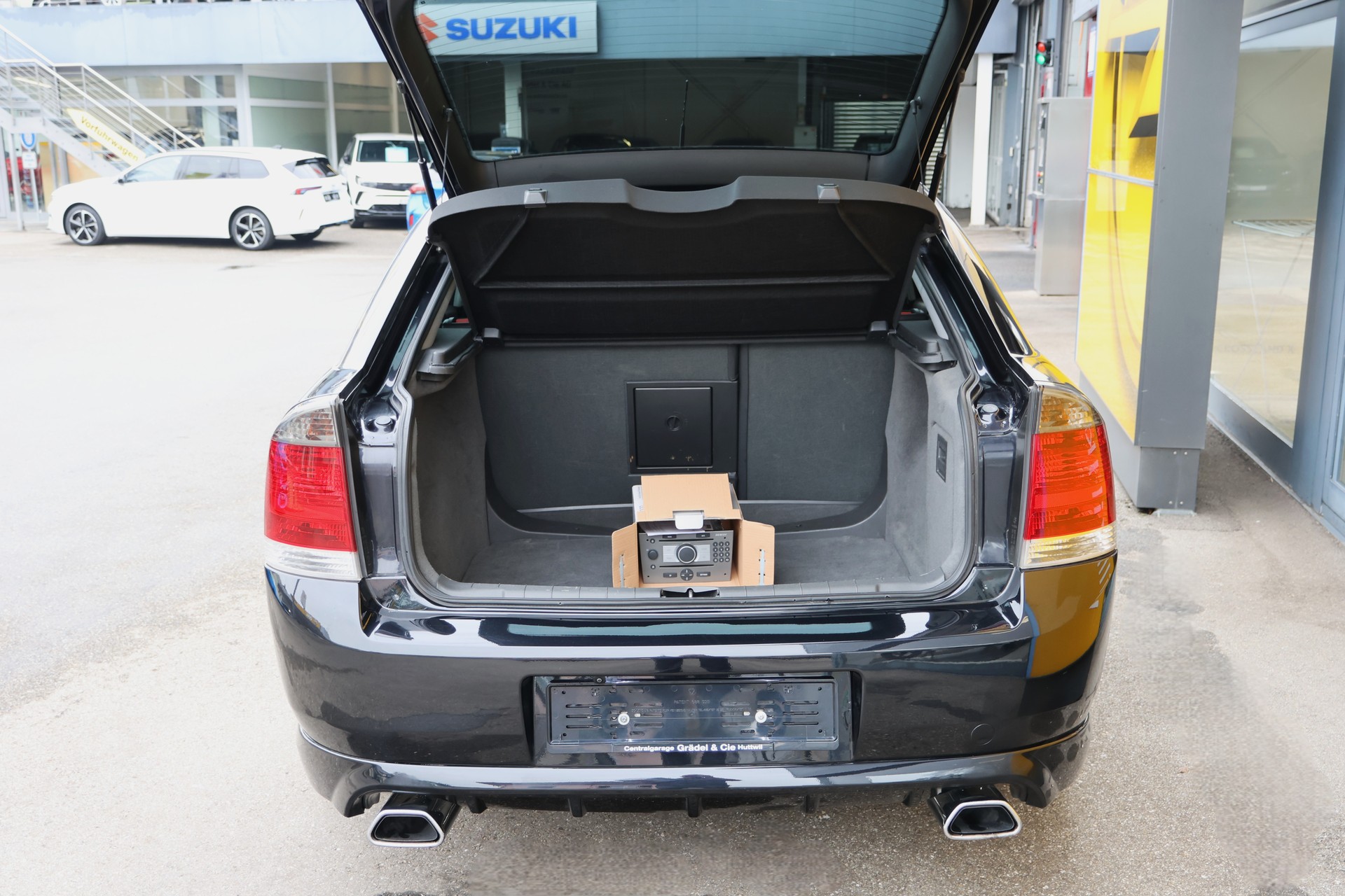 OPEL Vectra 2.8 Turbo V6 OPC-image-10