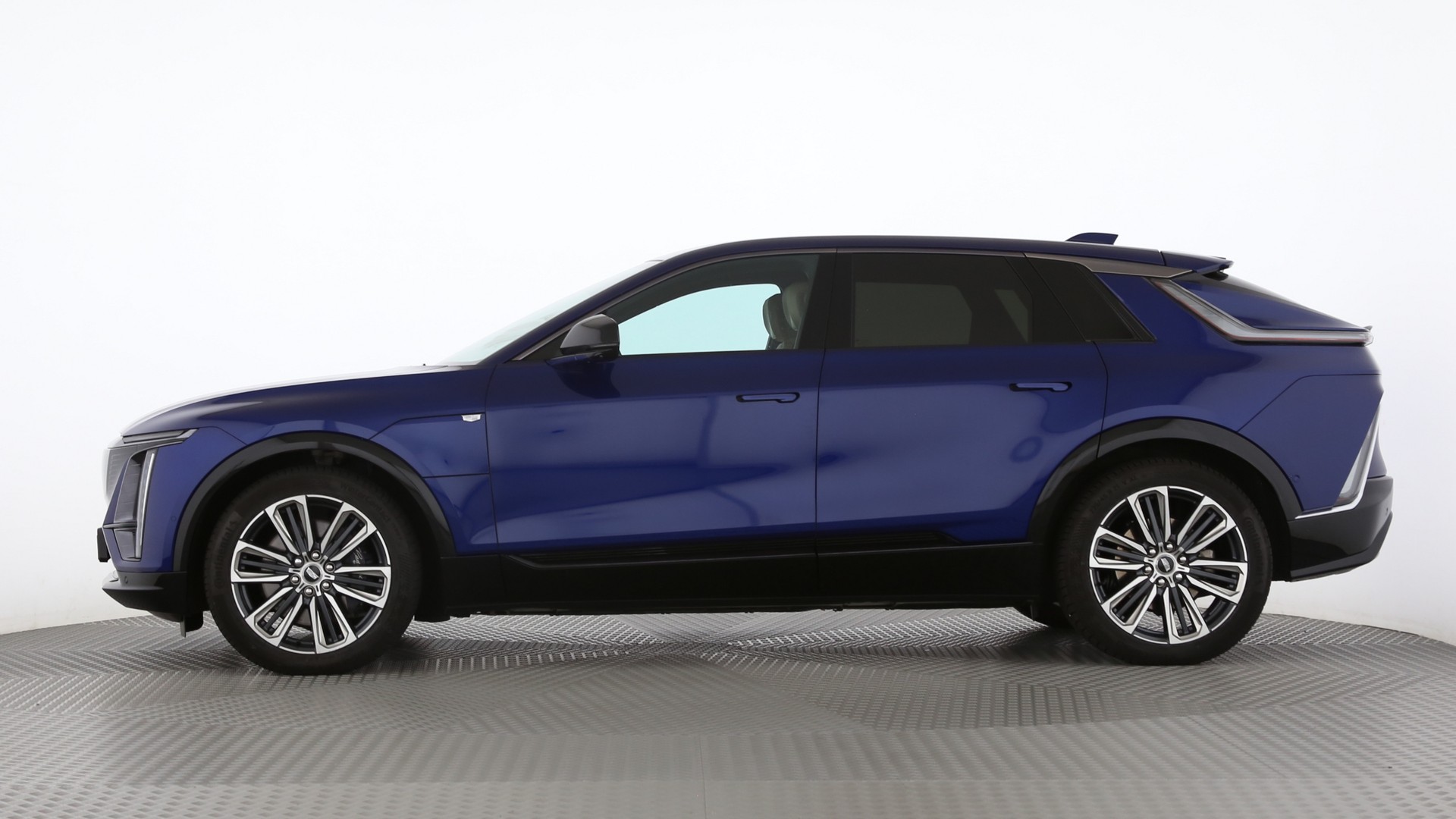 CADILLAC LYRIQ Sport 102 kWh AWD-showroom-element-1