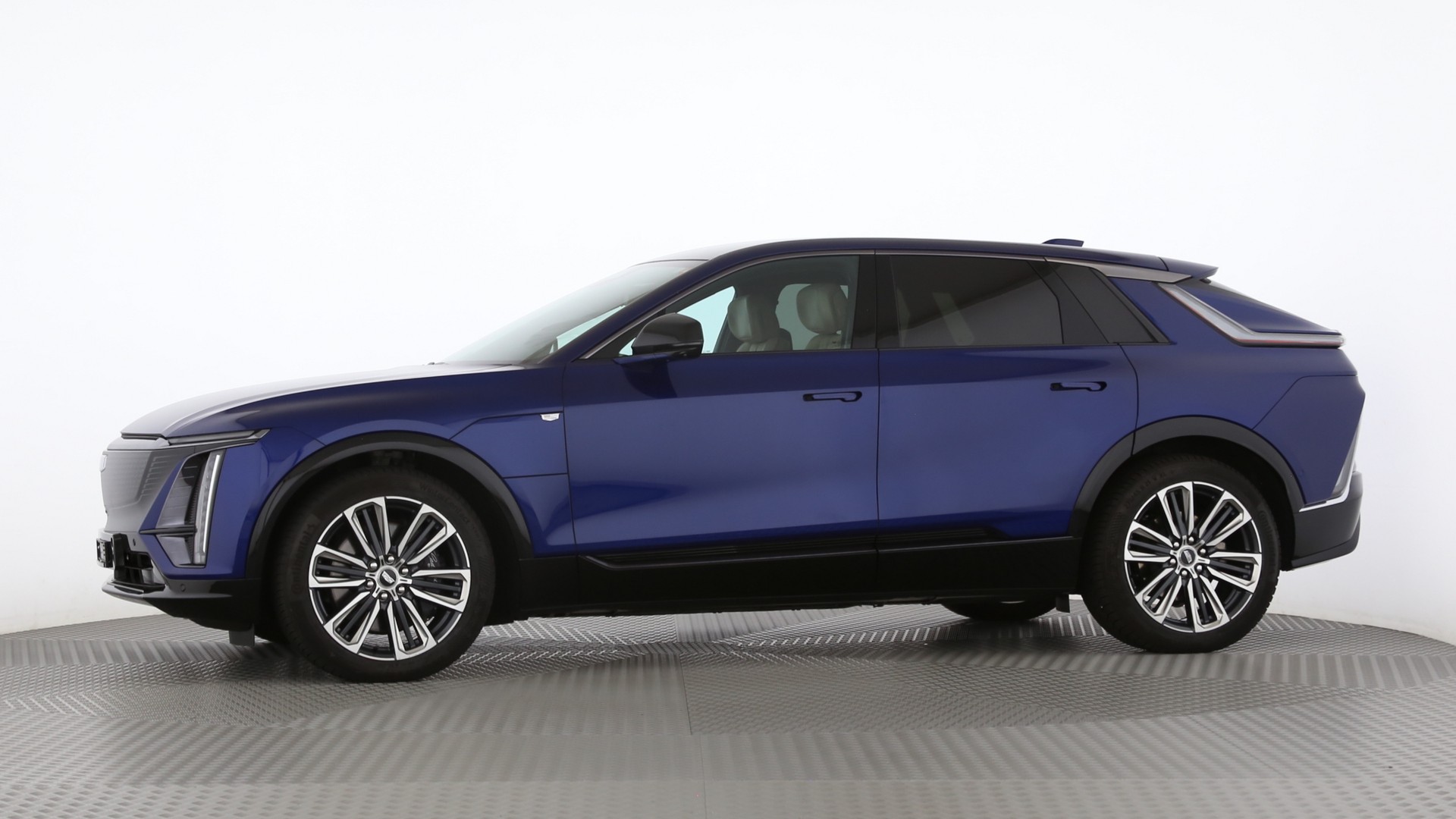 CADILLAC LYRIQ Sport 102 kWh AWD-image-13