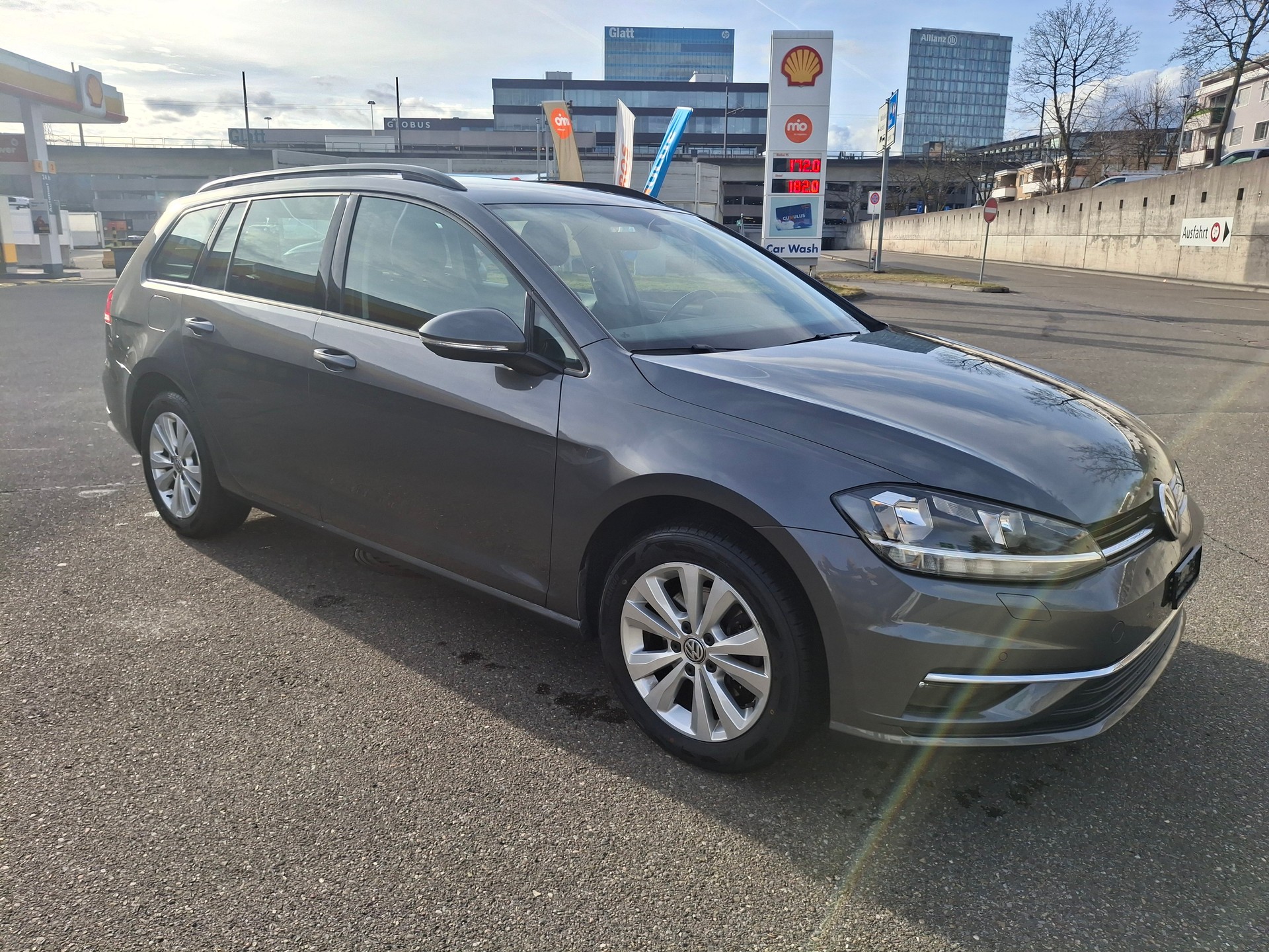 VW Golf Variant 1.4 TSI Allstar DSG-image-10