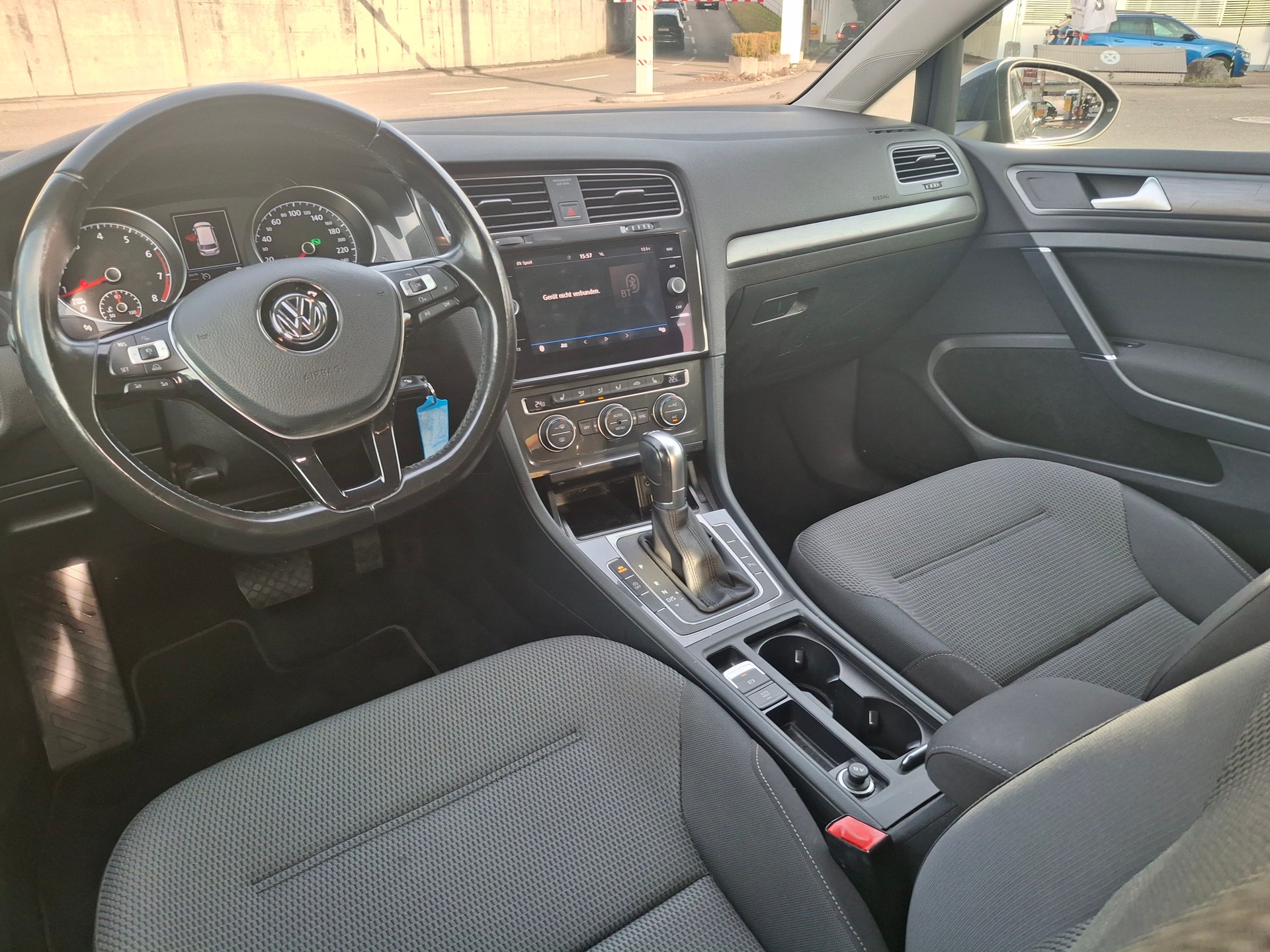 VW Golf Variant 1.4 TSI Allstar DSG-image-26