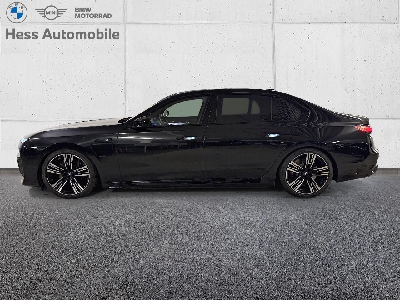 BMW M760e xDrive-image-6