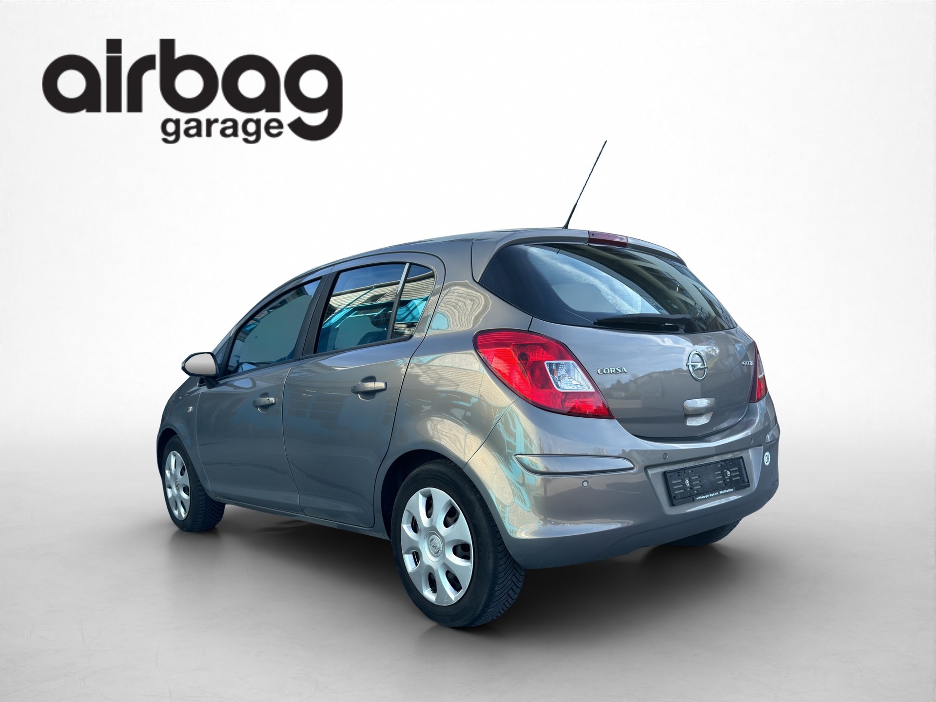 OPEL Corsa 1.4 TP Anniversary Edition-image-3