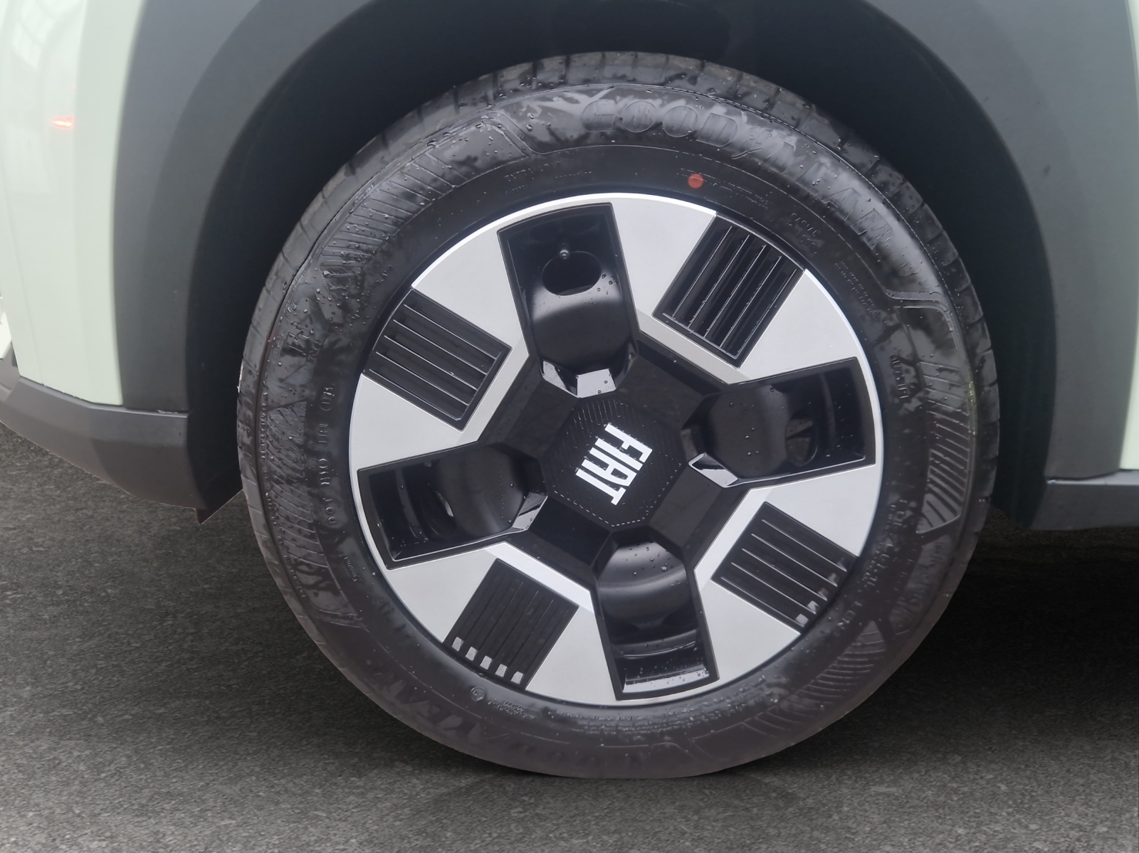 FIAT Grande Panda 1.2 Hybrid Icon-image-15